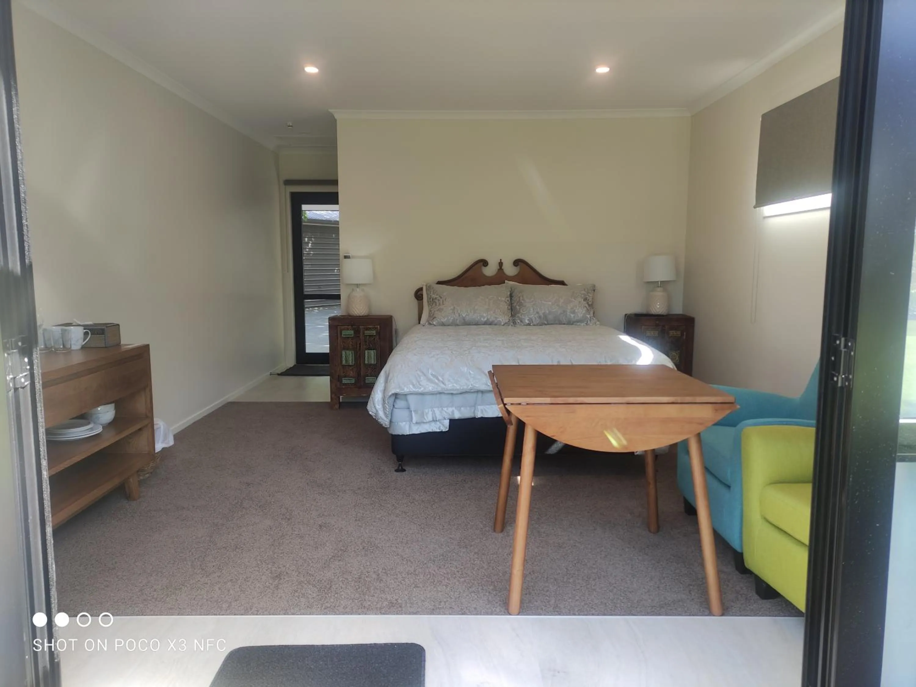 Bed in Cambridge Coach House