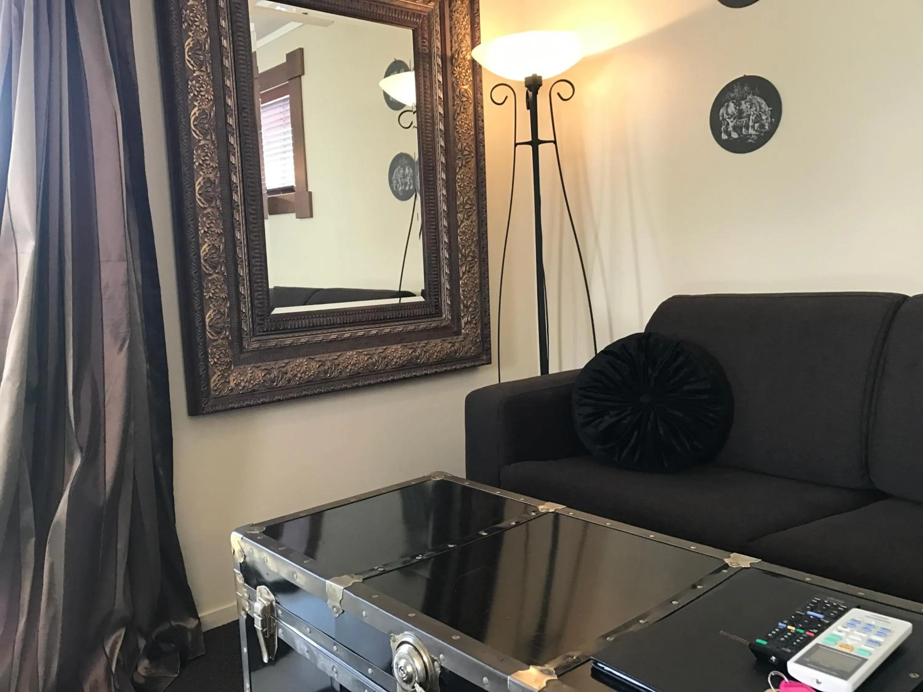 Living room in Cambridge Coach House