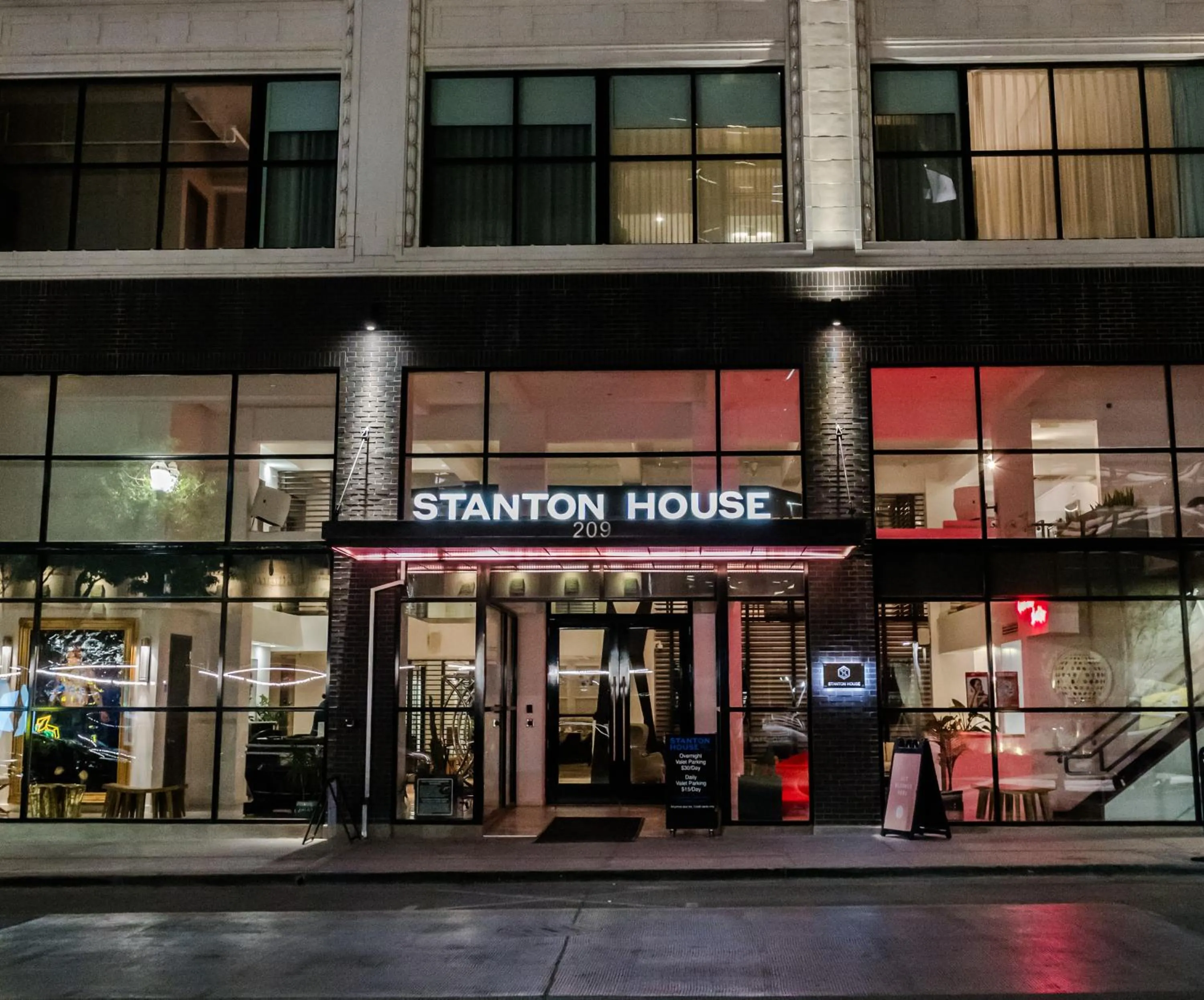 Facade/entrance in Stanton House El Paso