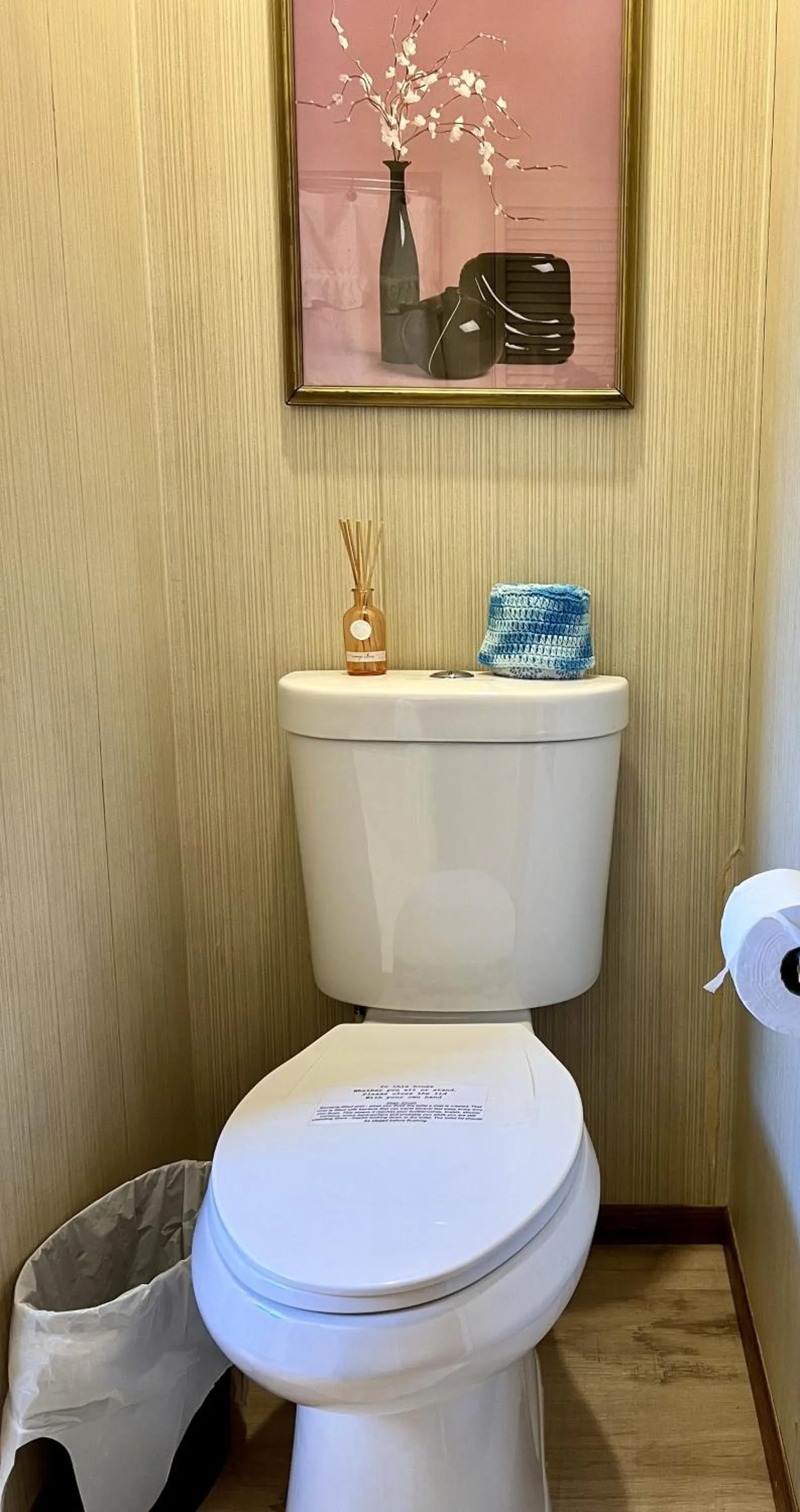 Toilet in Leah's Homestay in Hoquiam