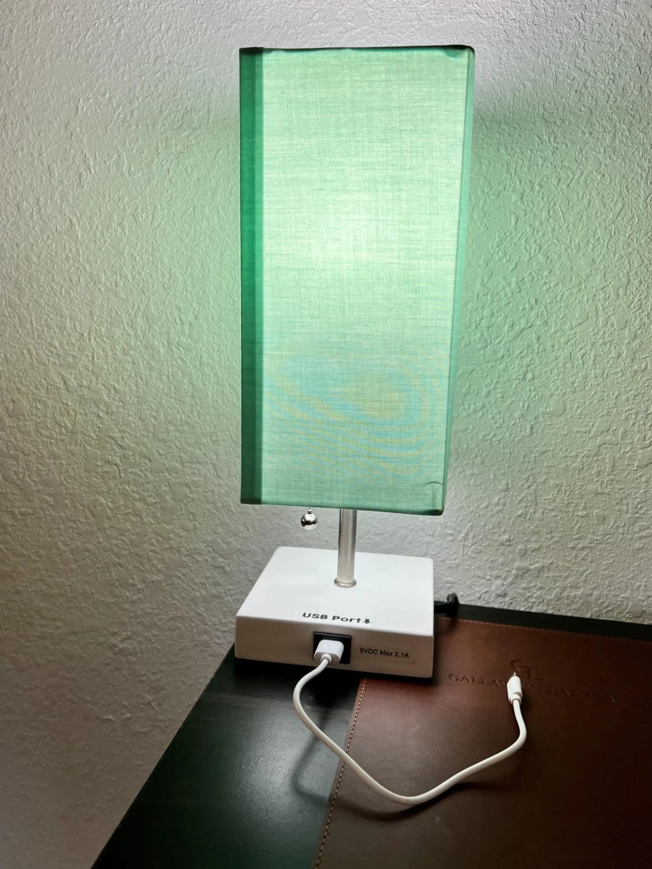 Decorative detail in Leah's Homestay in Hoquiam