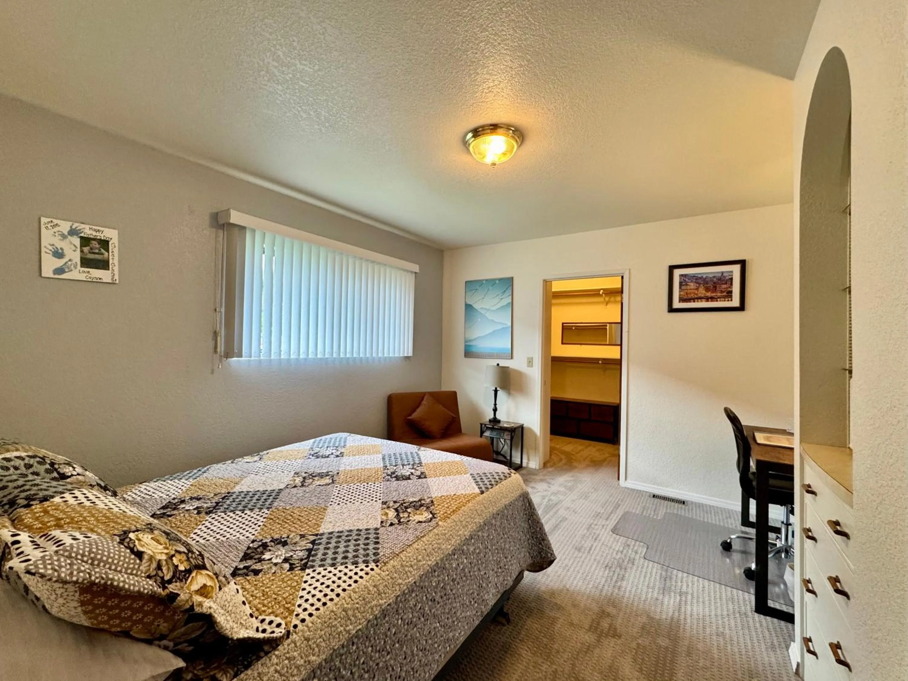 Bed in Leah's Homestay in Hoquiam