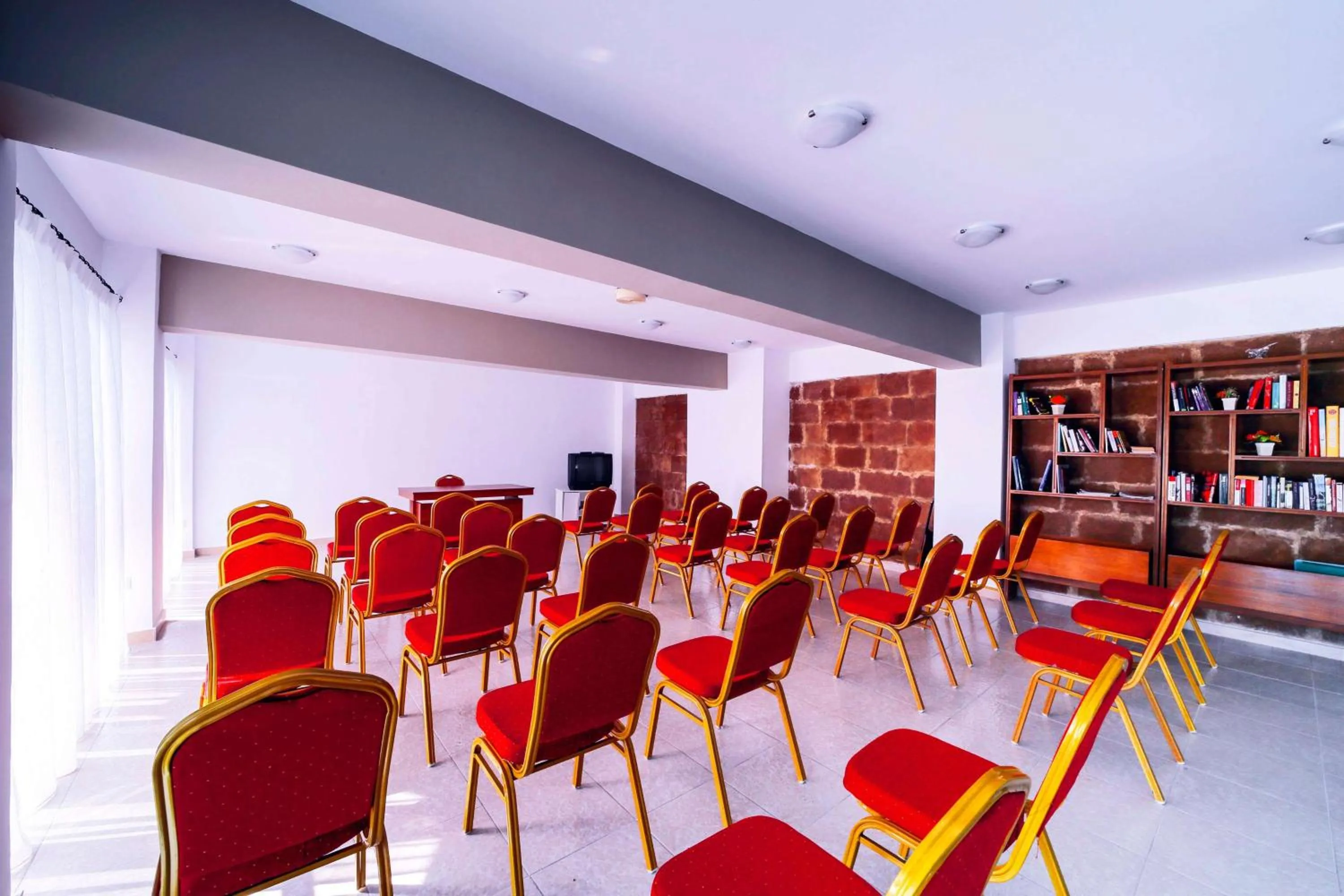 Meeting/conference room in Lito Hotel