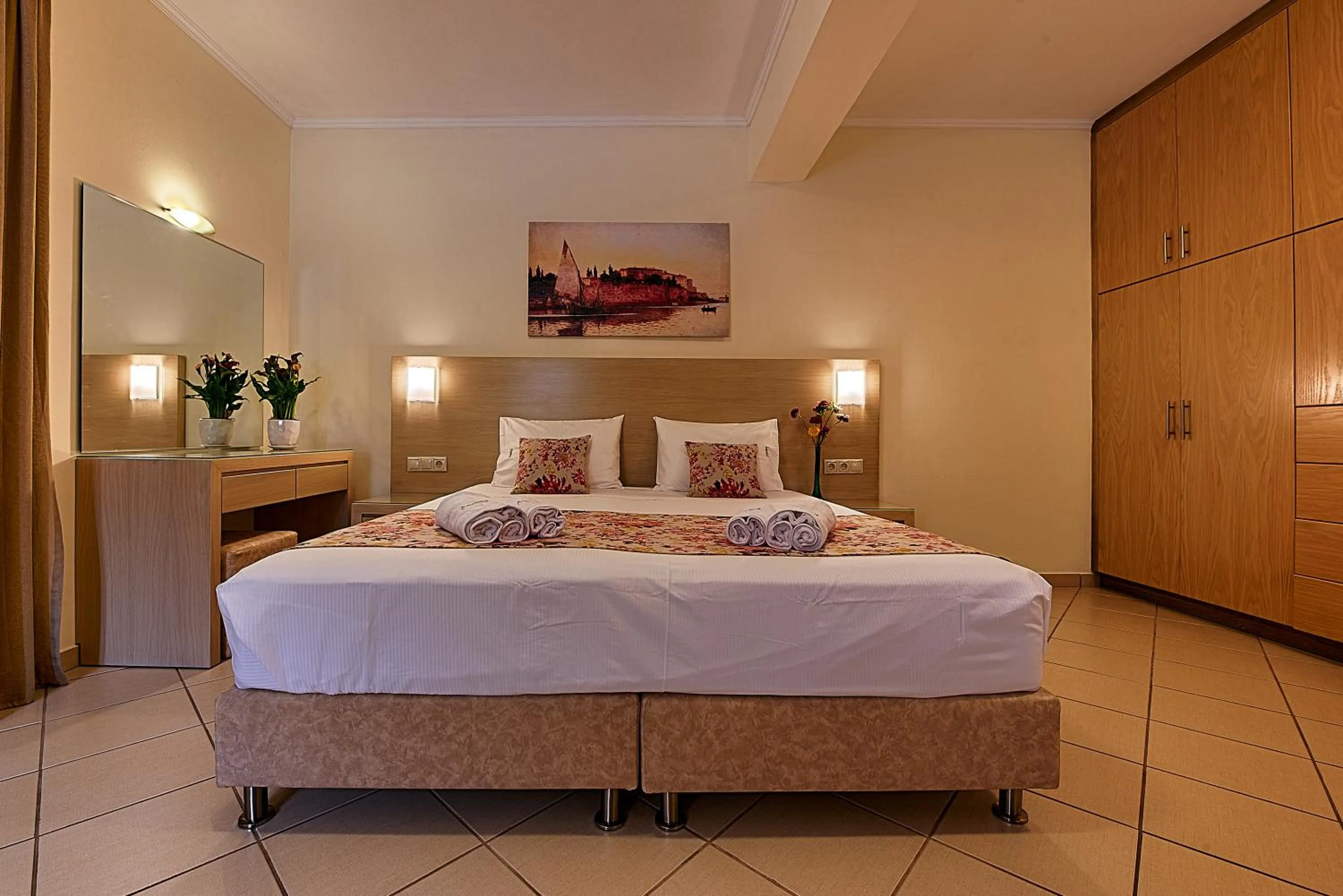 Bed in Angelica Hotel