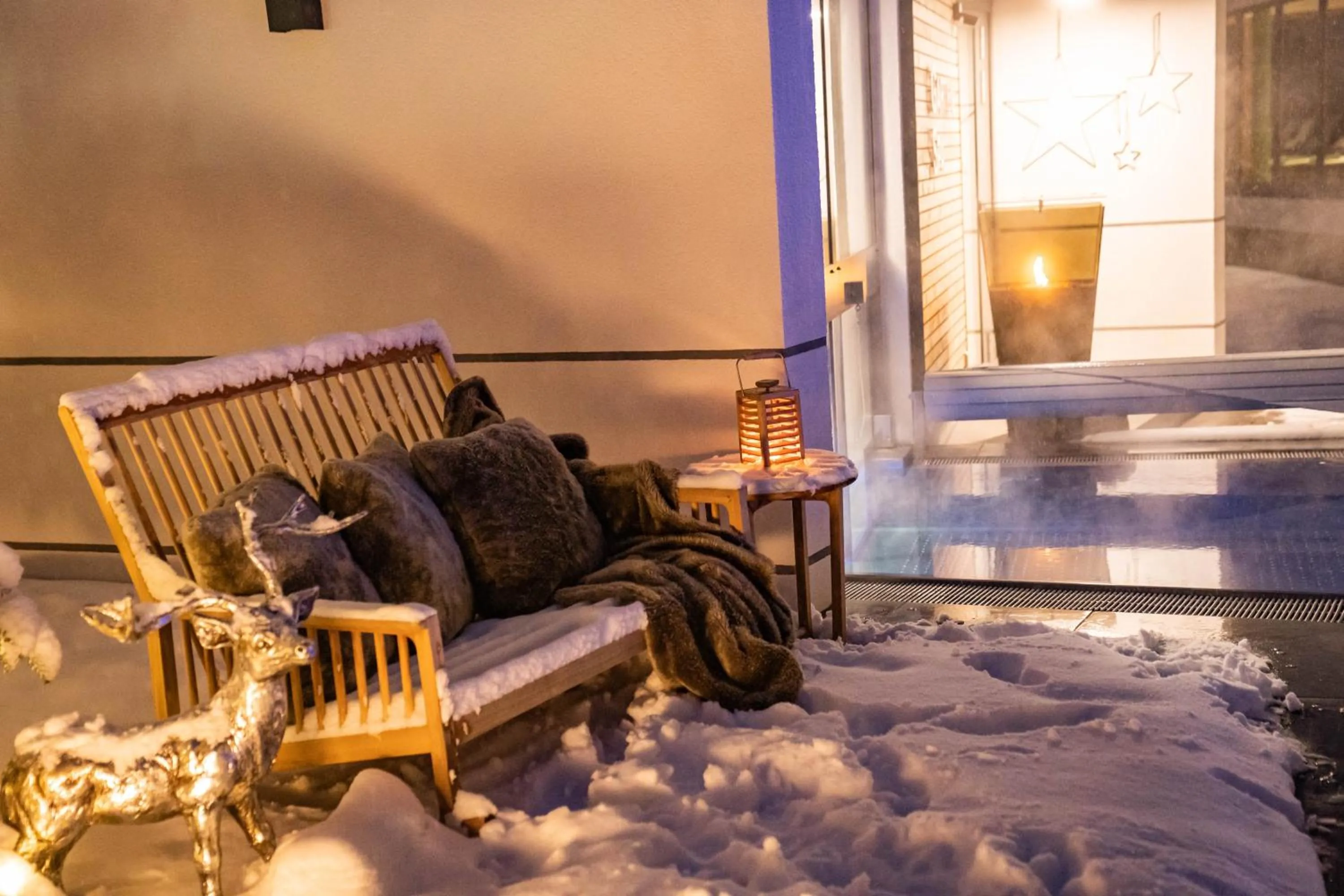 Swimming pool, Bed in Hotel St. Florian