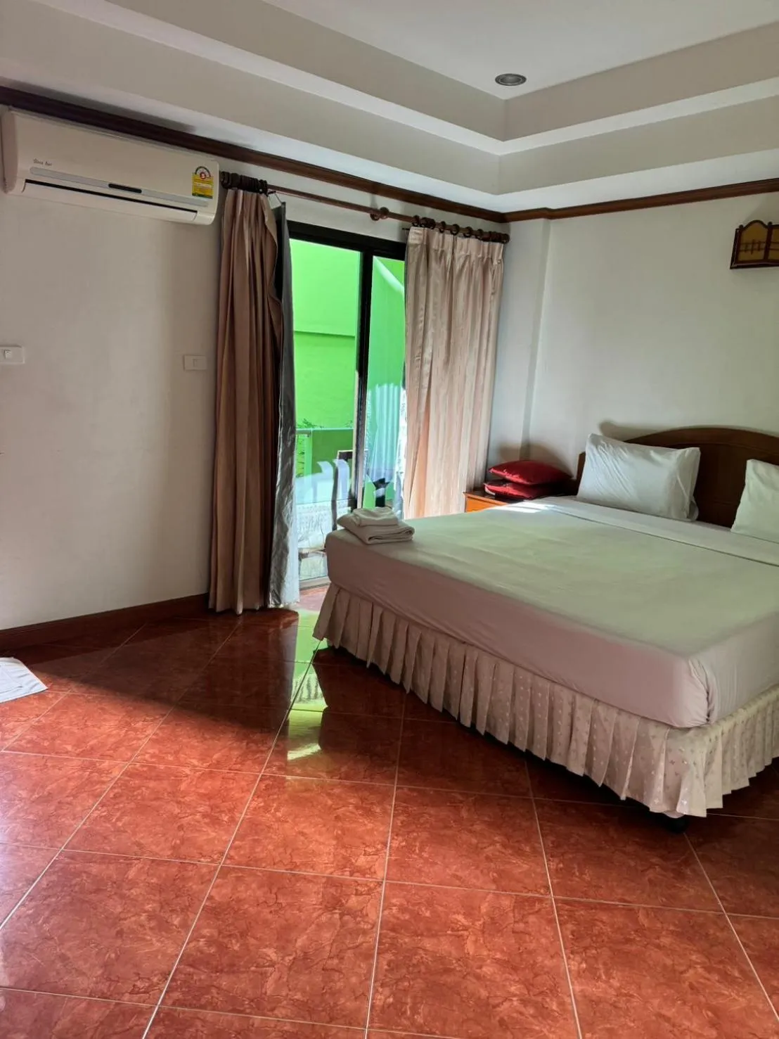 Bed in Baan SS Karon