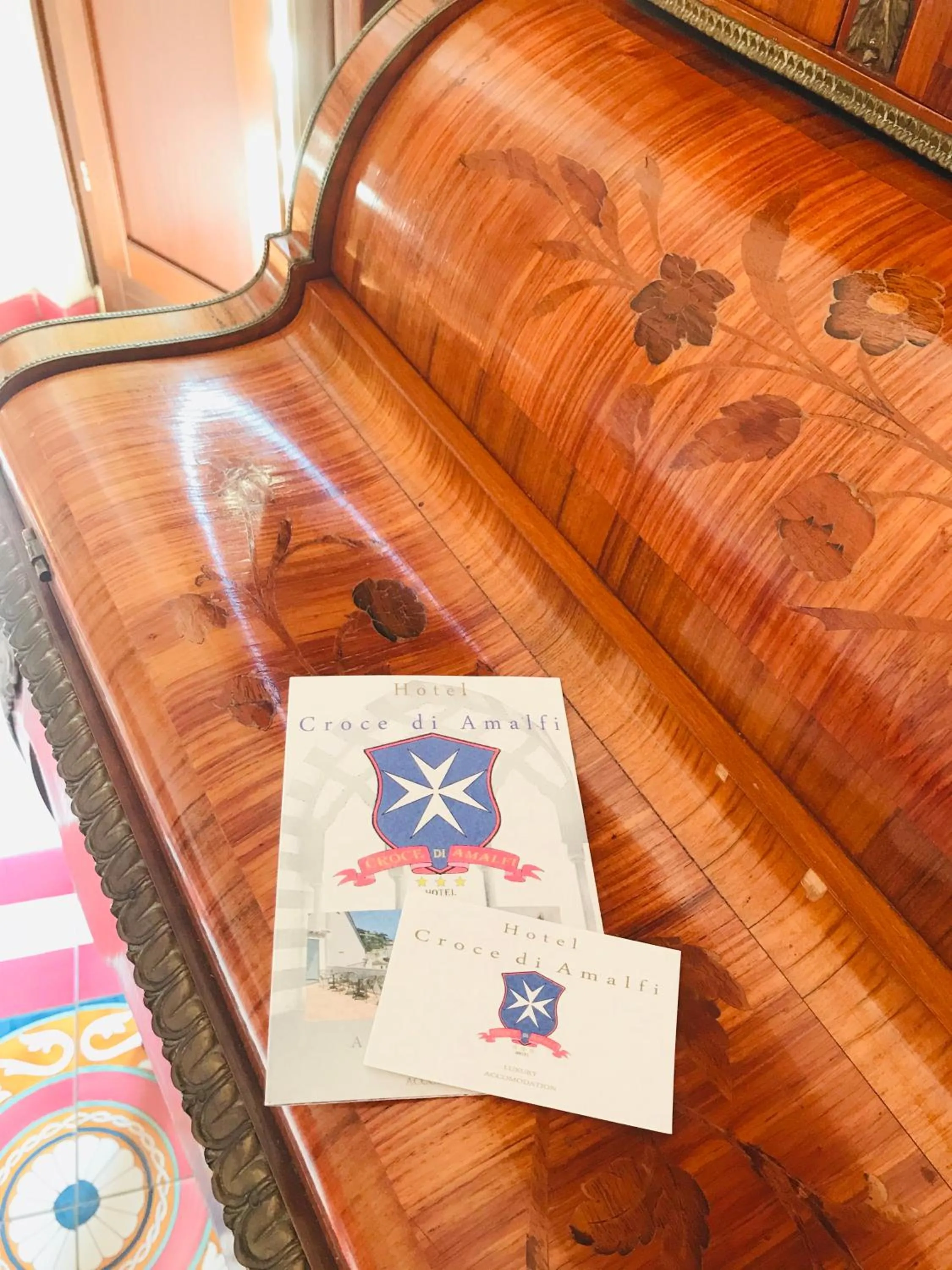 Logo/Certificate/Sign in Hotel Croce Di Amalfi