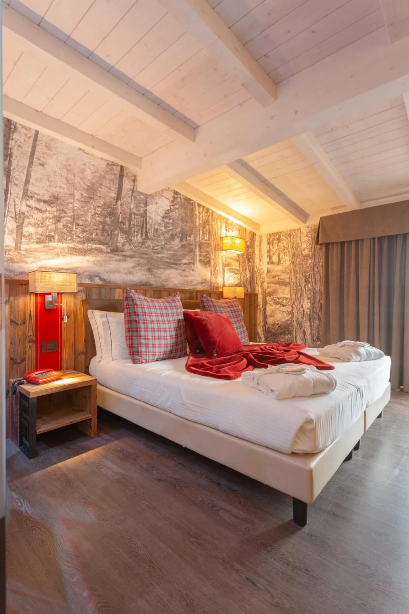 Bed in Olimpia Hotel