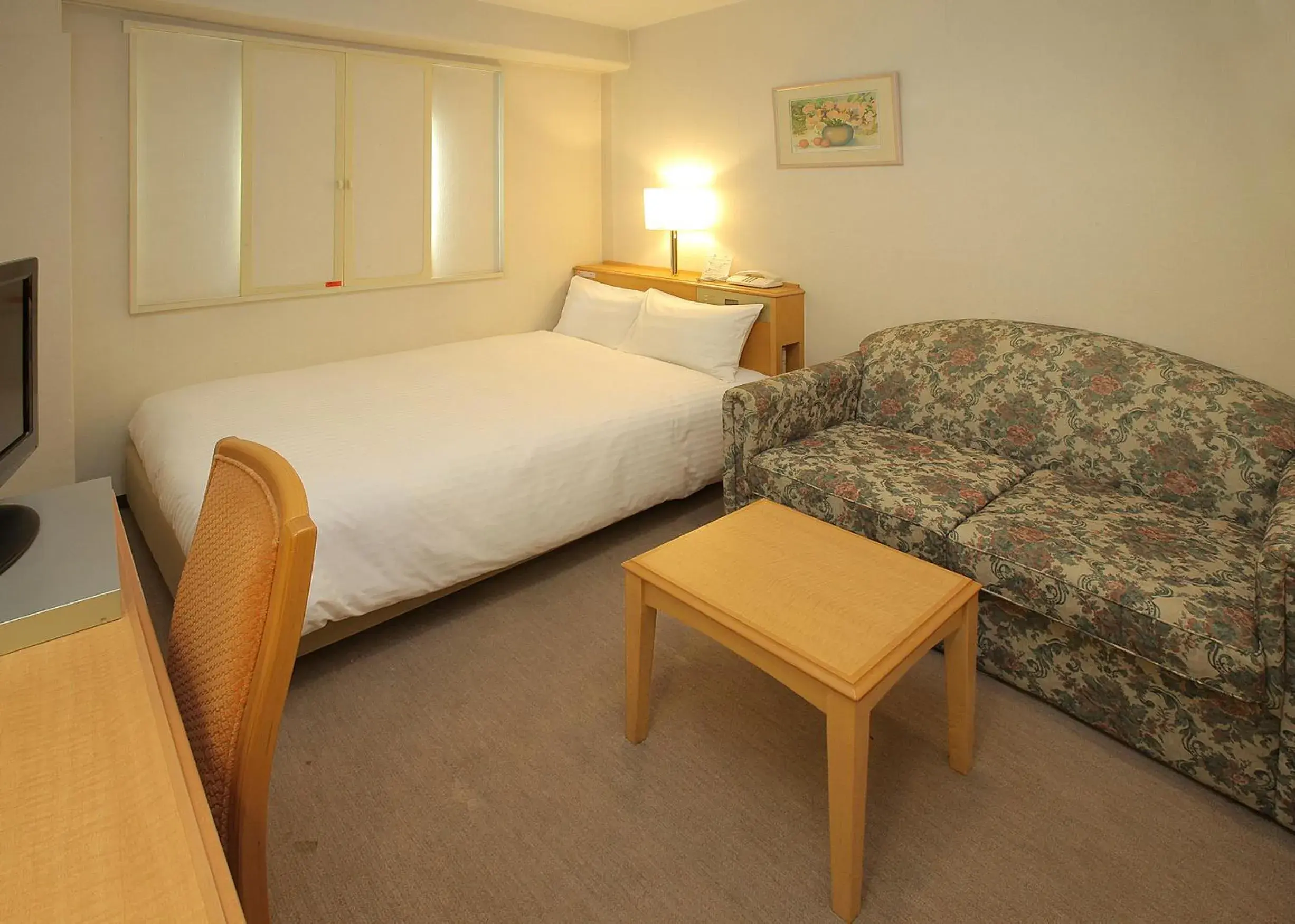 Deluxe Single Room - Non-Smoking in Smile Hotel Fukuoka Okawa Deluxe Single Room - Non-Smoking in Smile Hotel Fukuoka Okawa