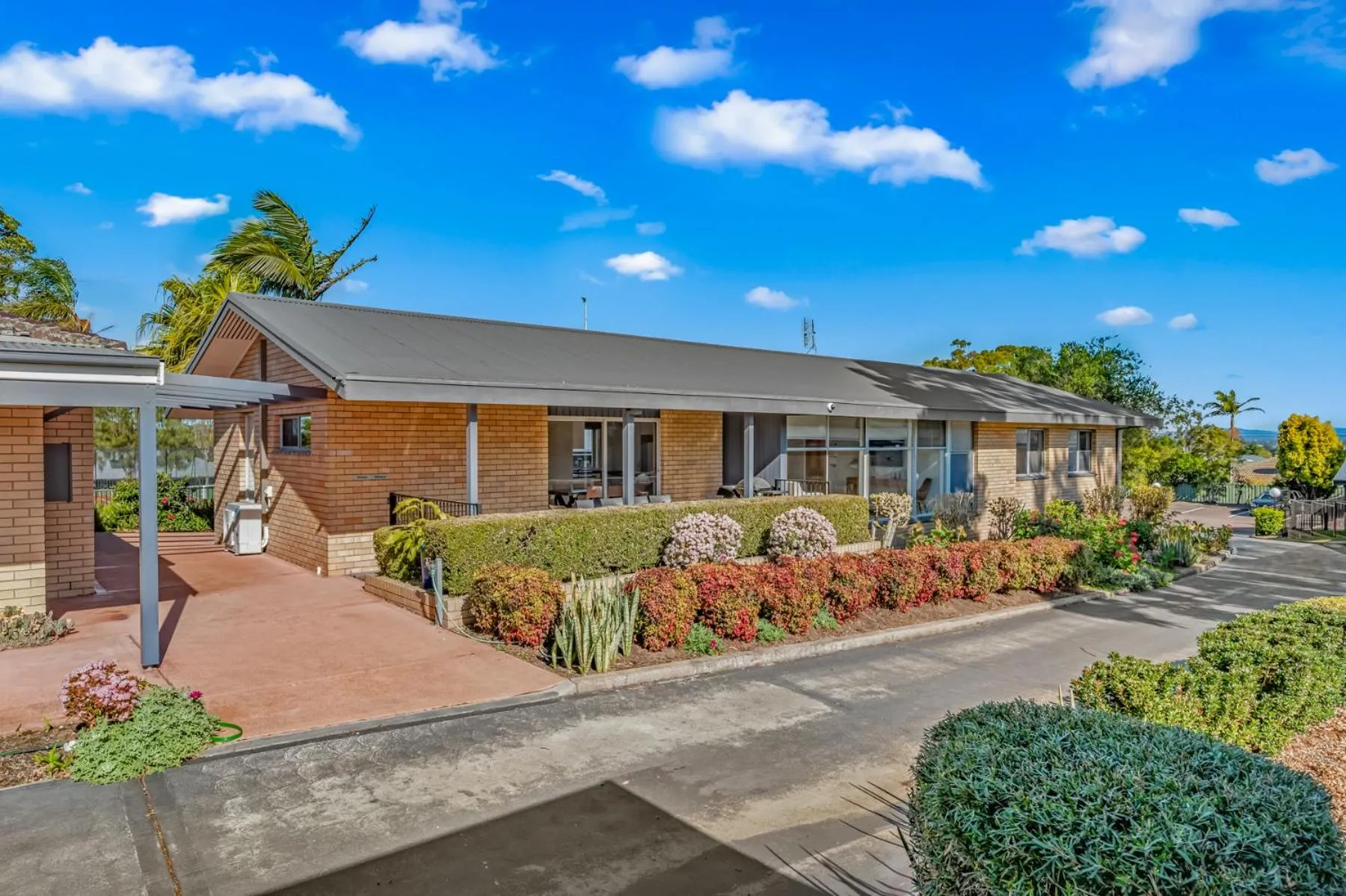 Garden view in Hunter Oasis