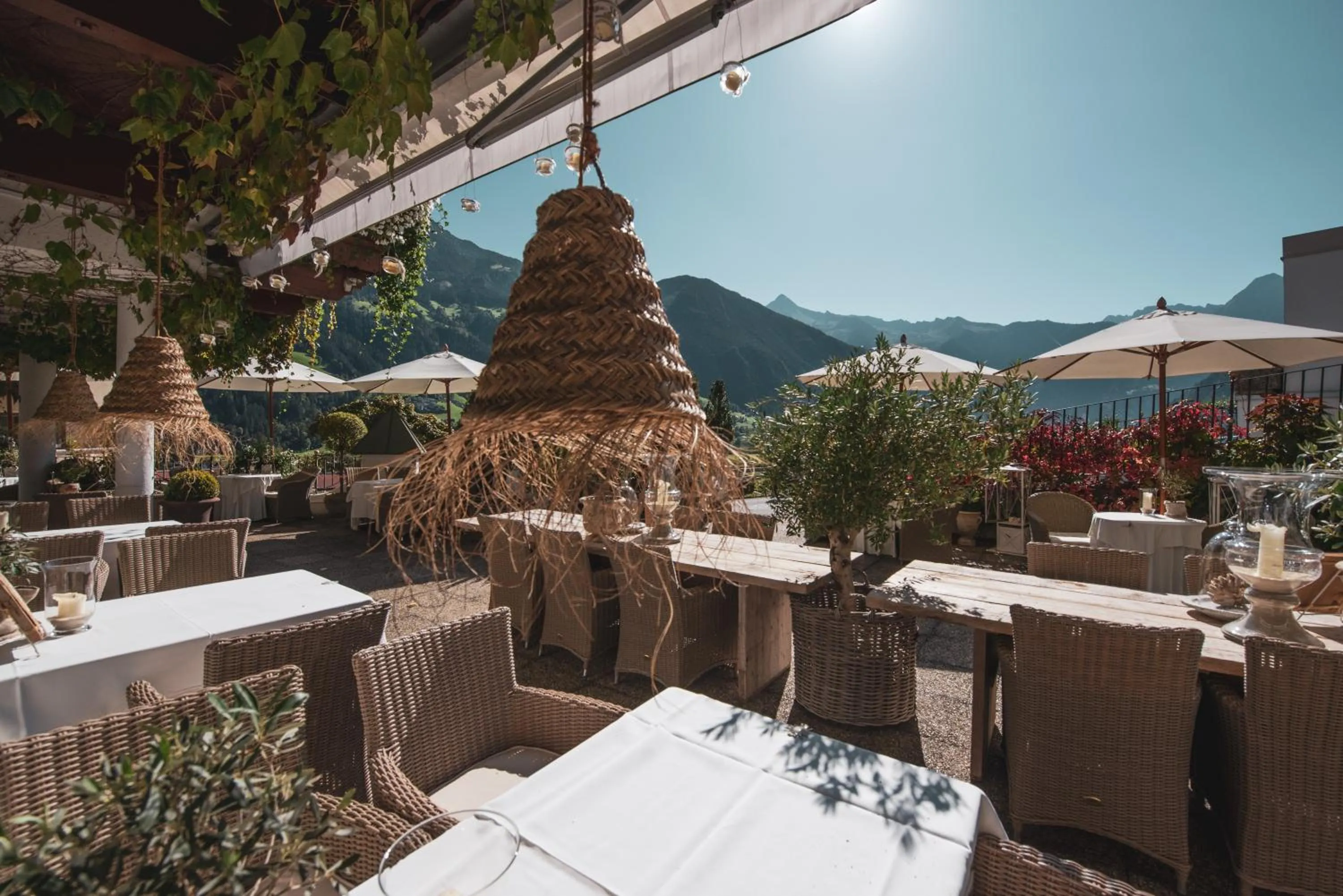 Restaurant/places to eat in Hotel Alpenblick Zillertal
