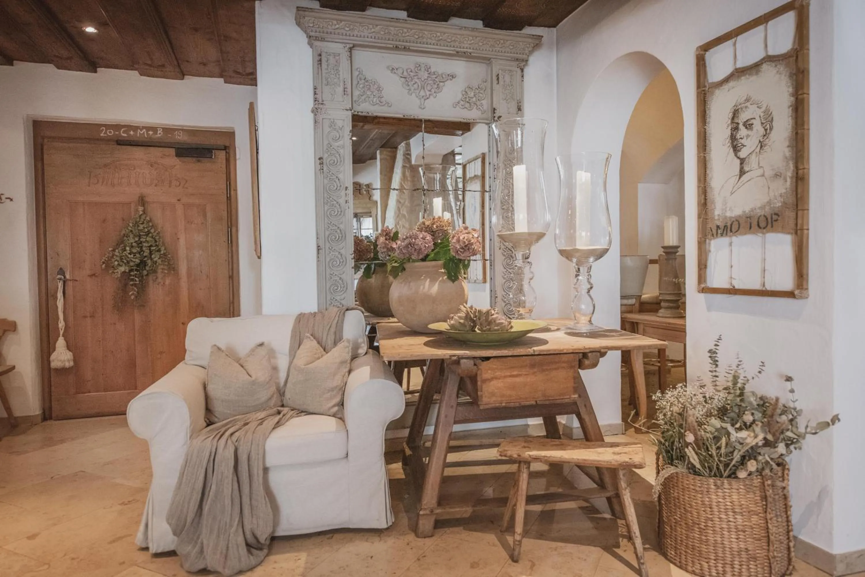 Lobby or reception in Hotel Alpenblick Zillertal