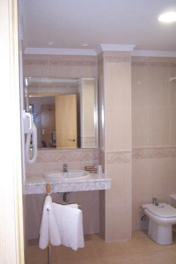 Bathroom in Hotel Tio Felipe