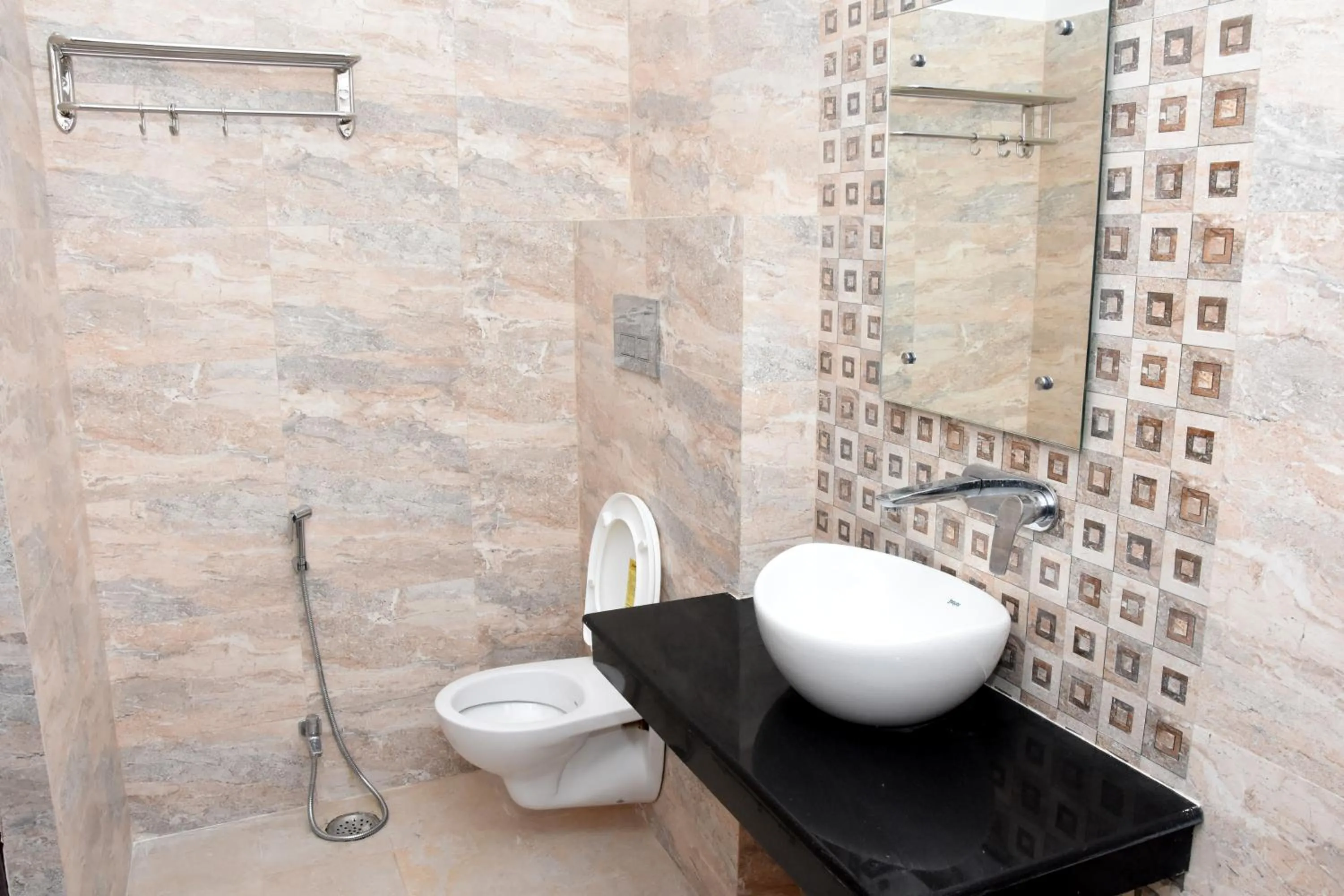 Bathroom in Hotel Rajshree