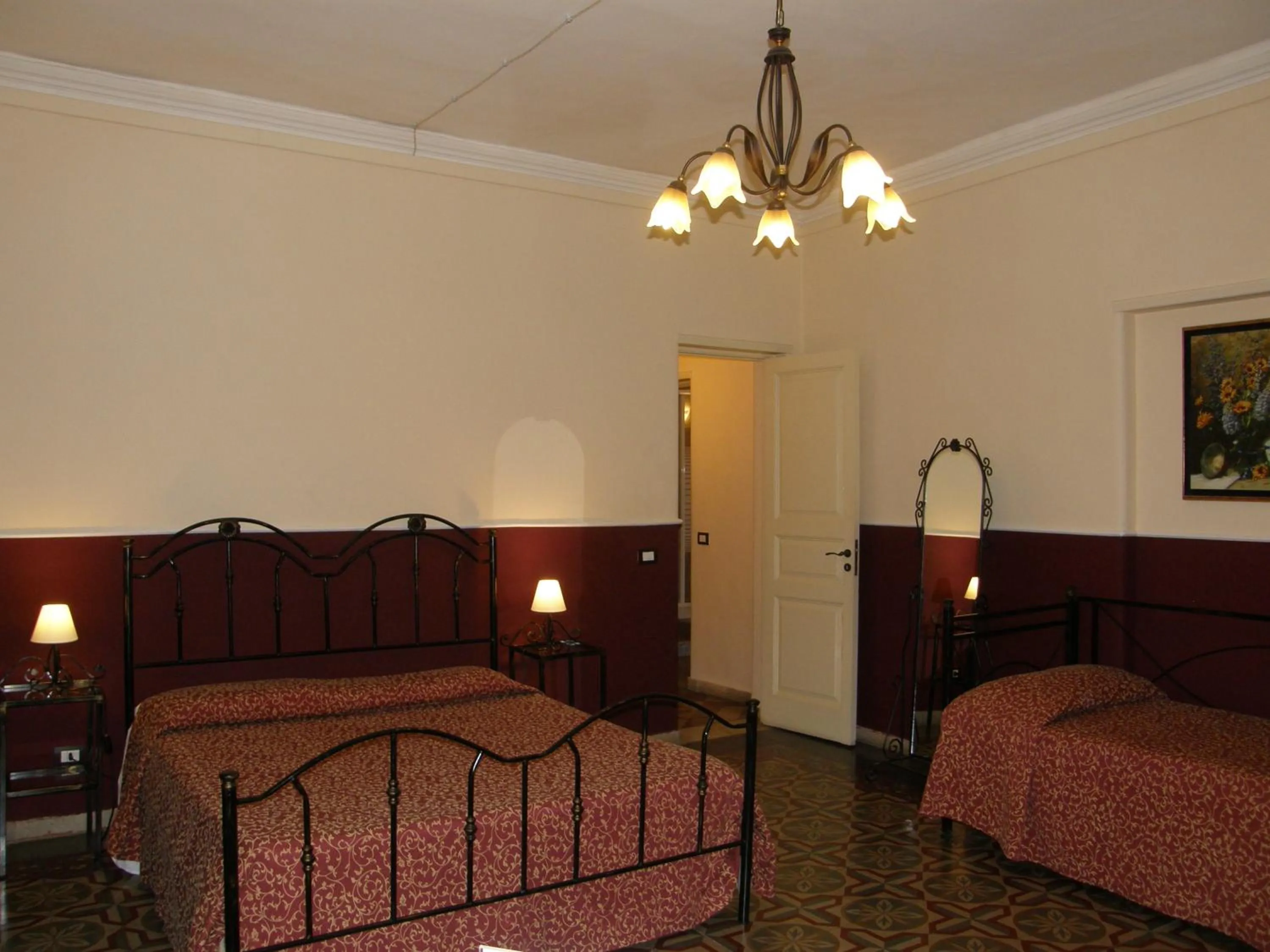 Photo of the whole room, Bed in Il Gattopardo House