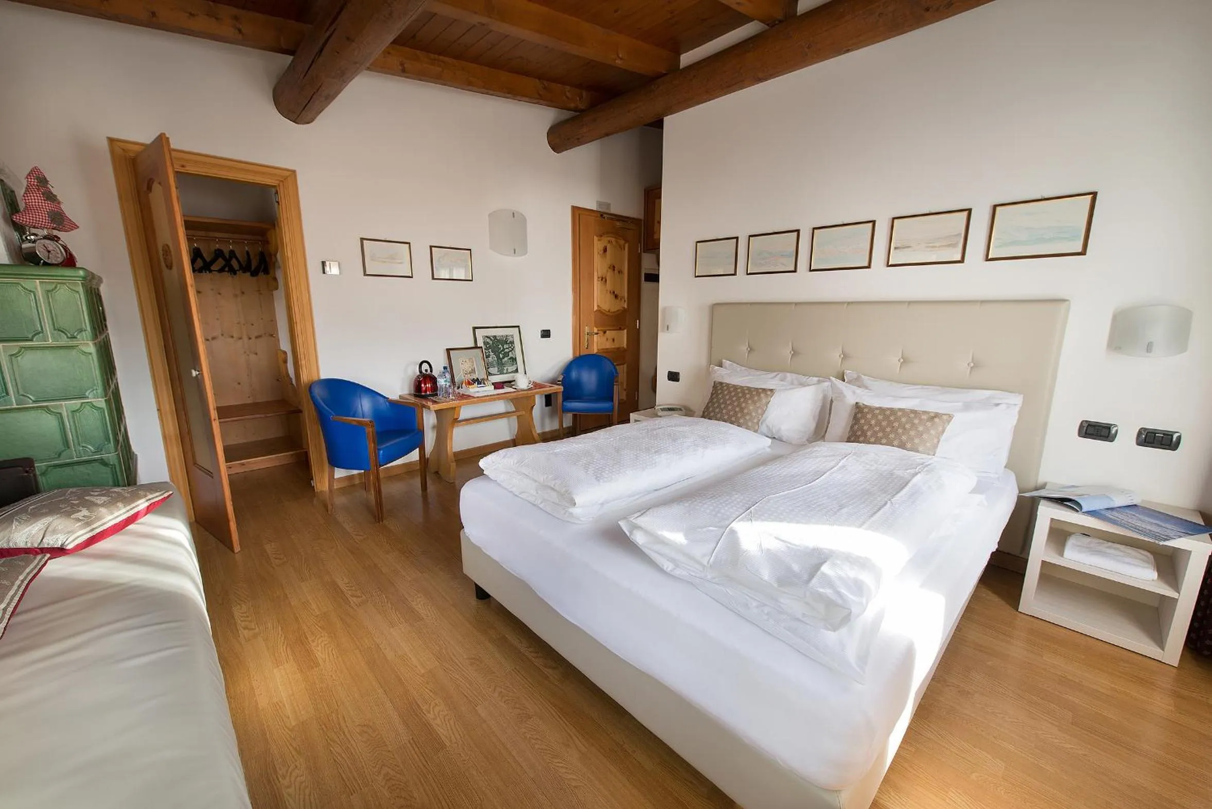 Photo of the whole room, Bed in Hotel Posta