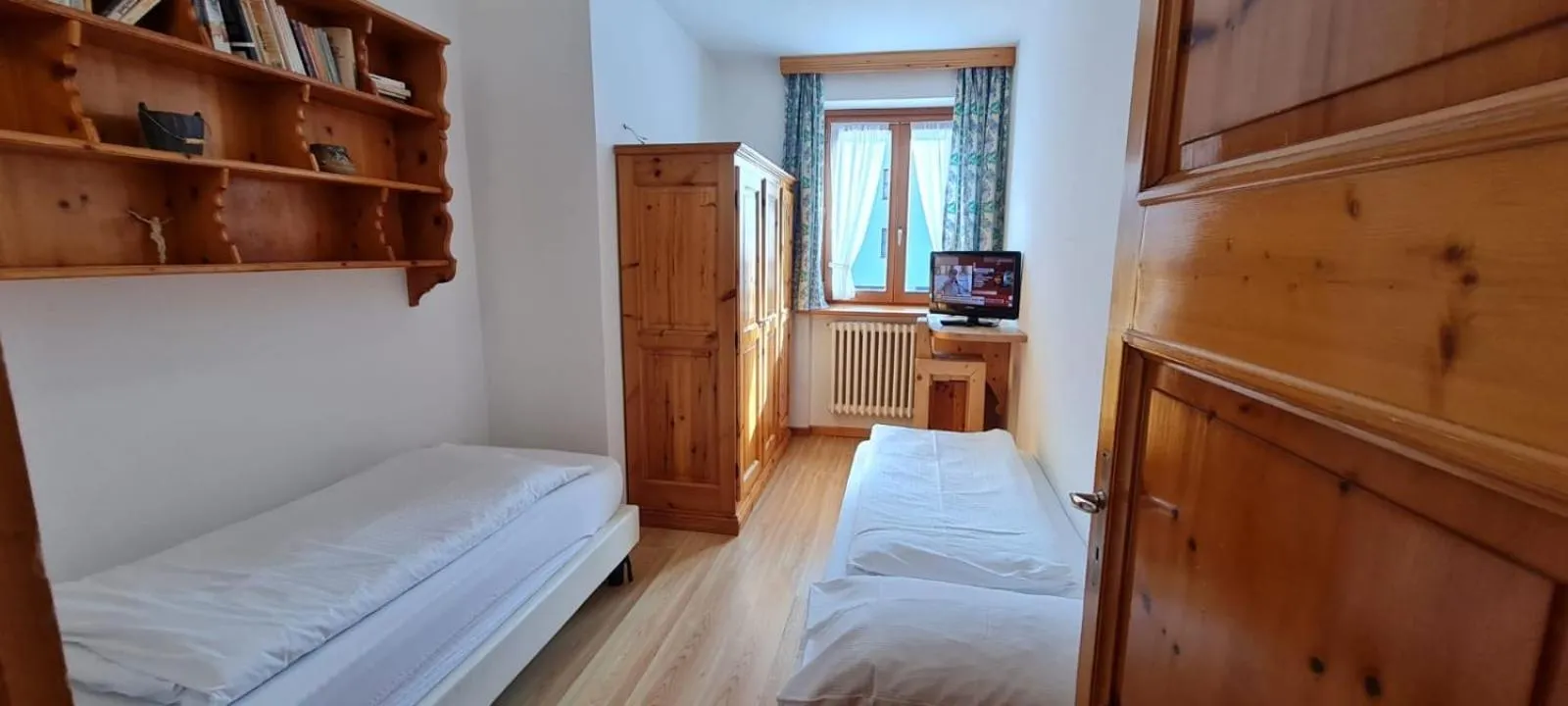 Bedroom, Bed in Hotel Posta