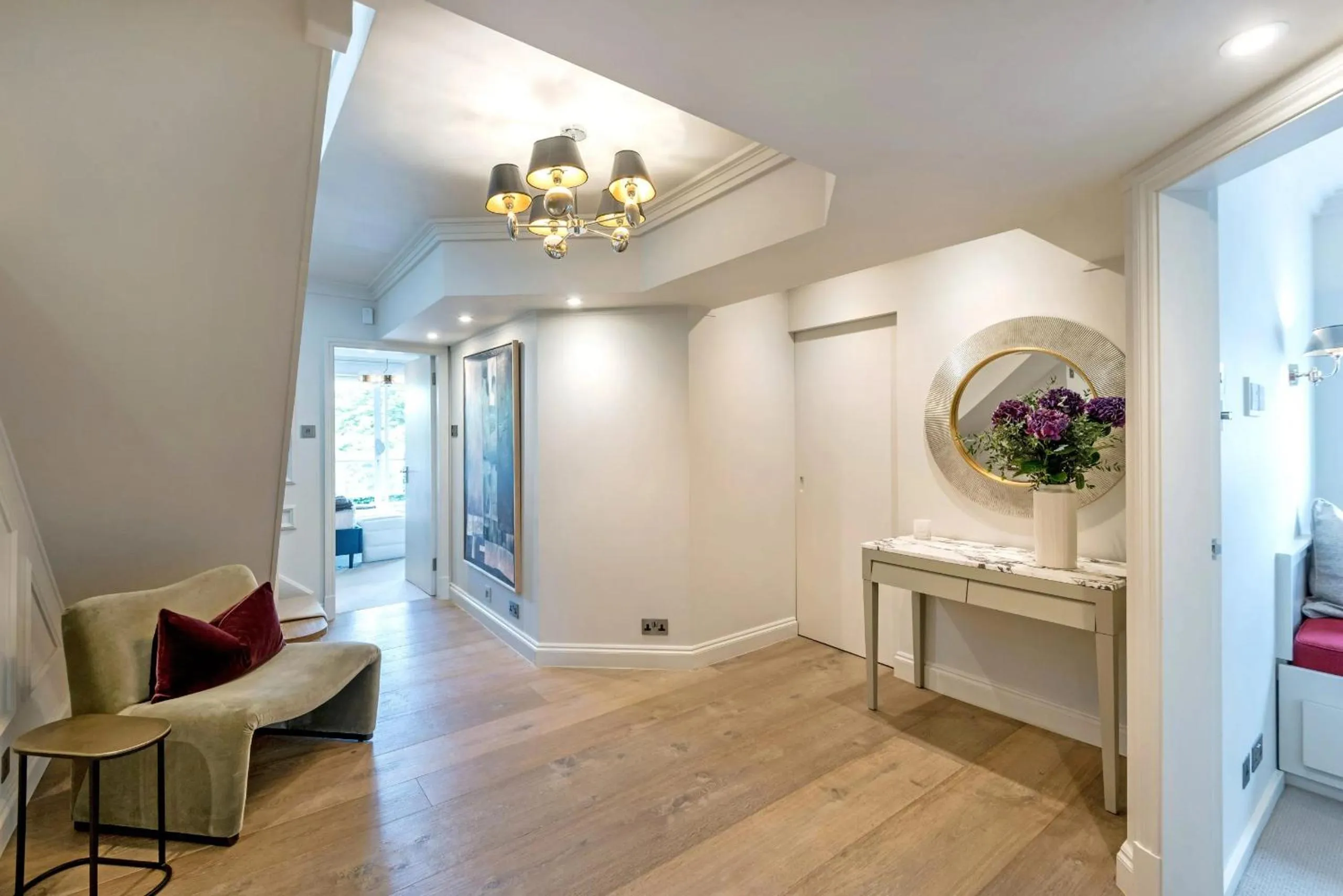 Decorative detail in Buckingham & Lloyds