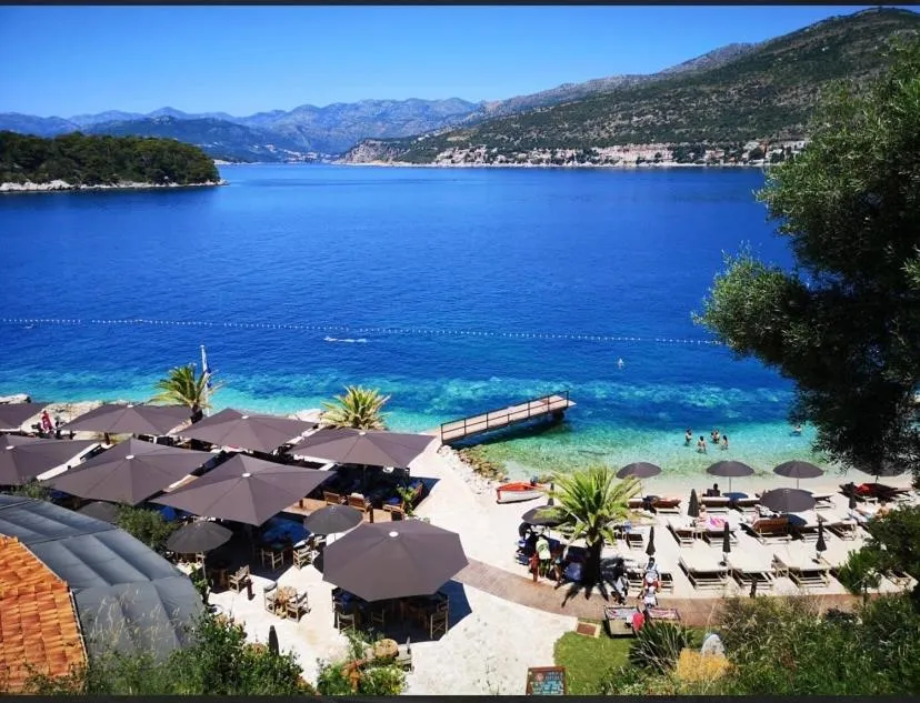 Aida Apartments and Rooms for couples and families FREE PARKING