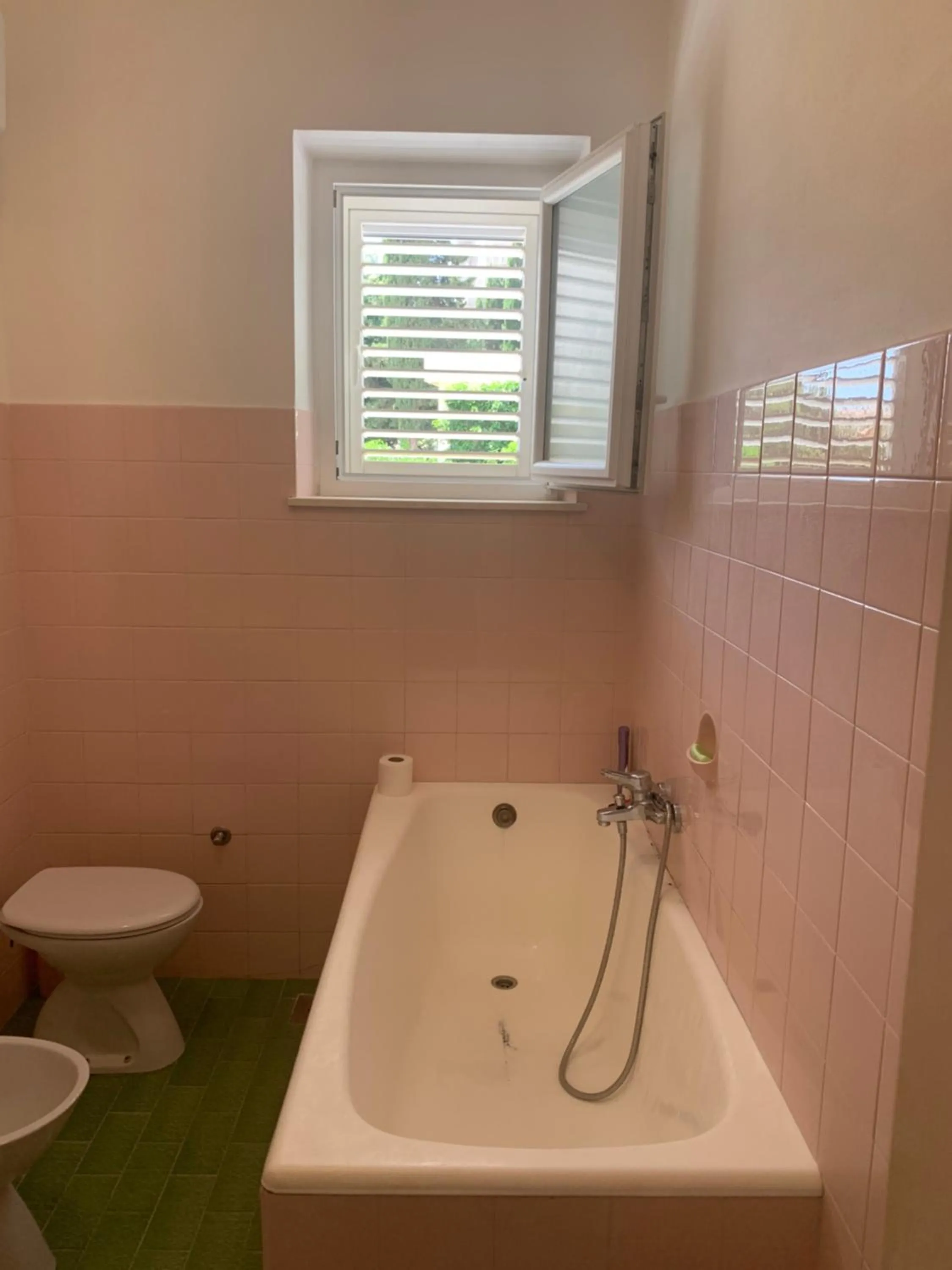 Aida Apartments and Rooms for couples and families FREE PARKING