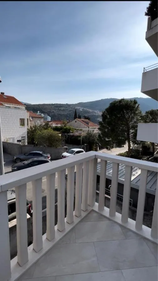 Aida Apartments and Rooms for couples and families FREE PARKING