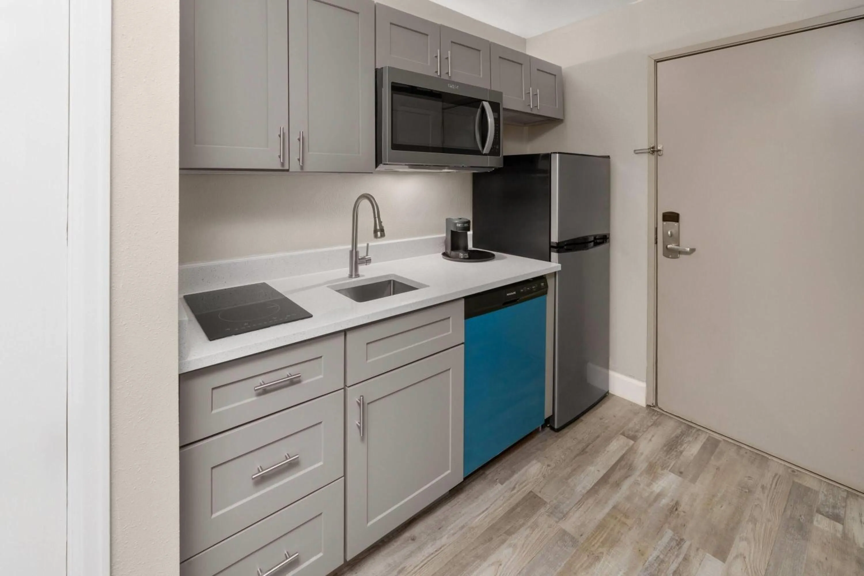 Photo of the whole room in La Quinta Inn & Suites by Wyndham Fort Collins, Colorado