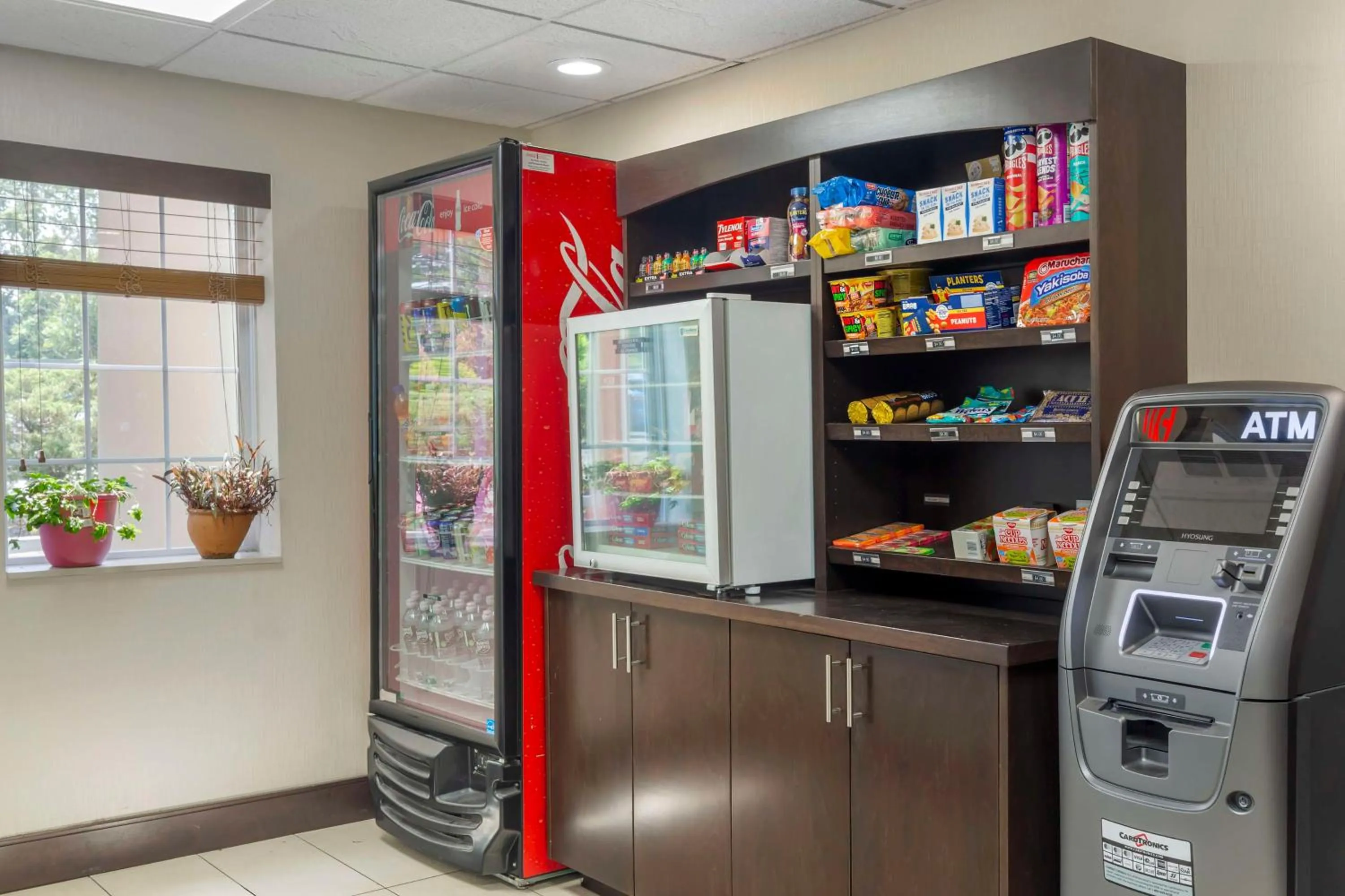 Property building in Best Western Plus Berkshire Hills Inn & Suites