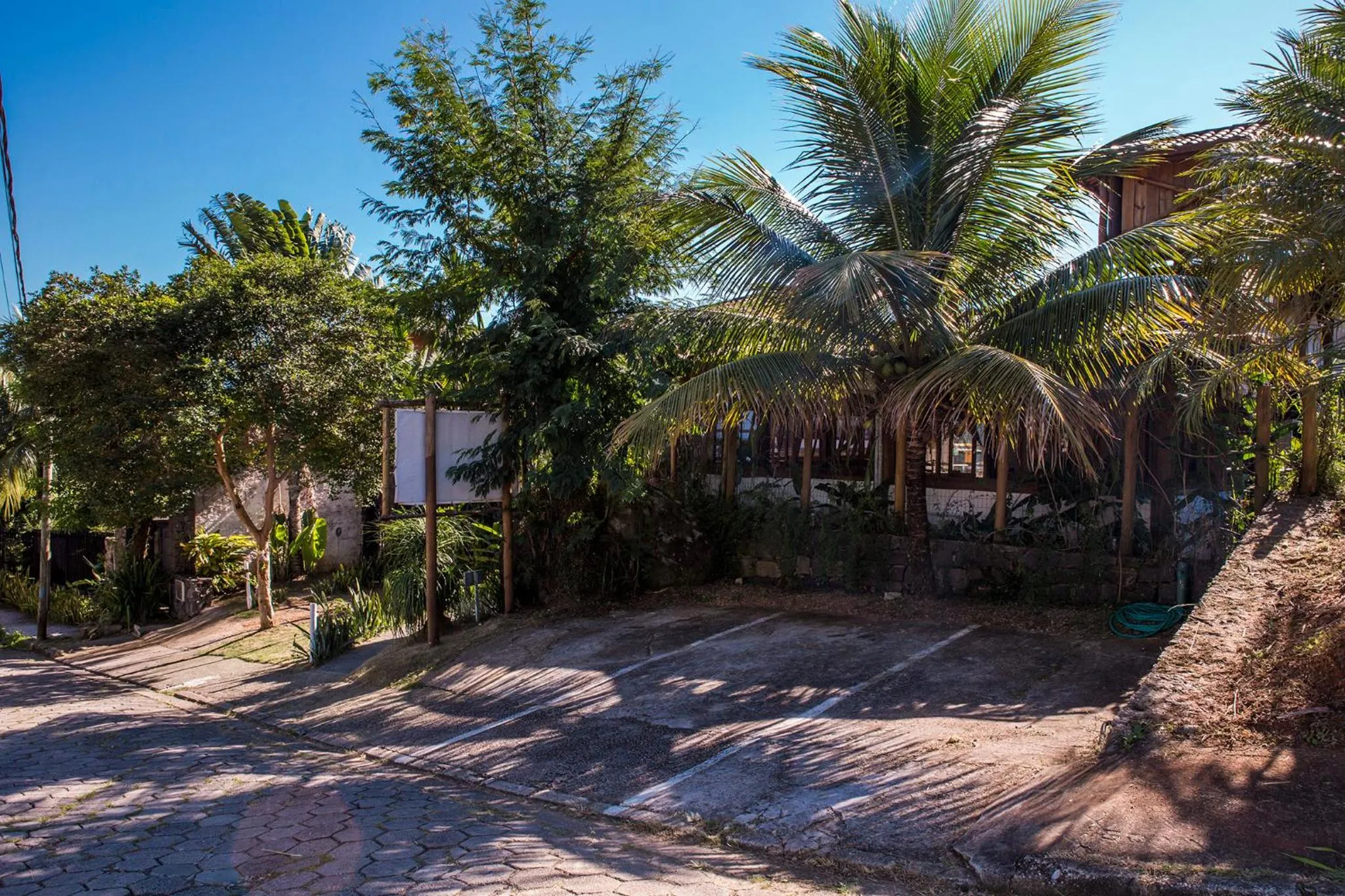 Parking in Pousada Refugio da Harmonia