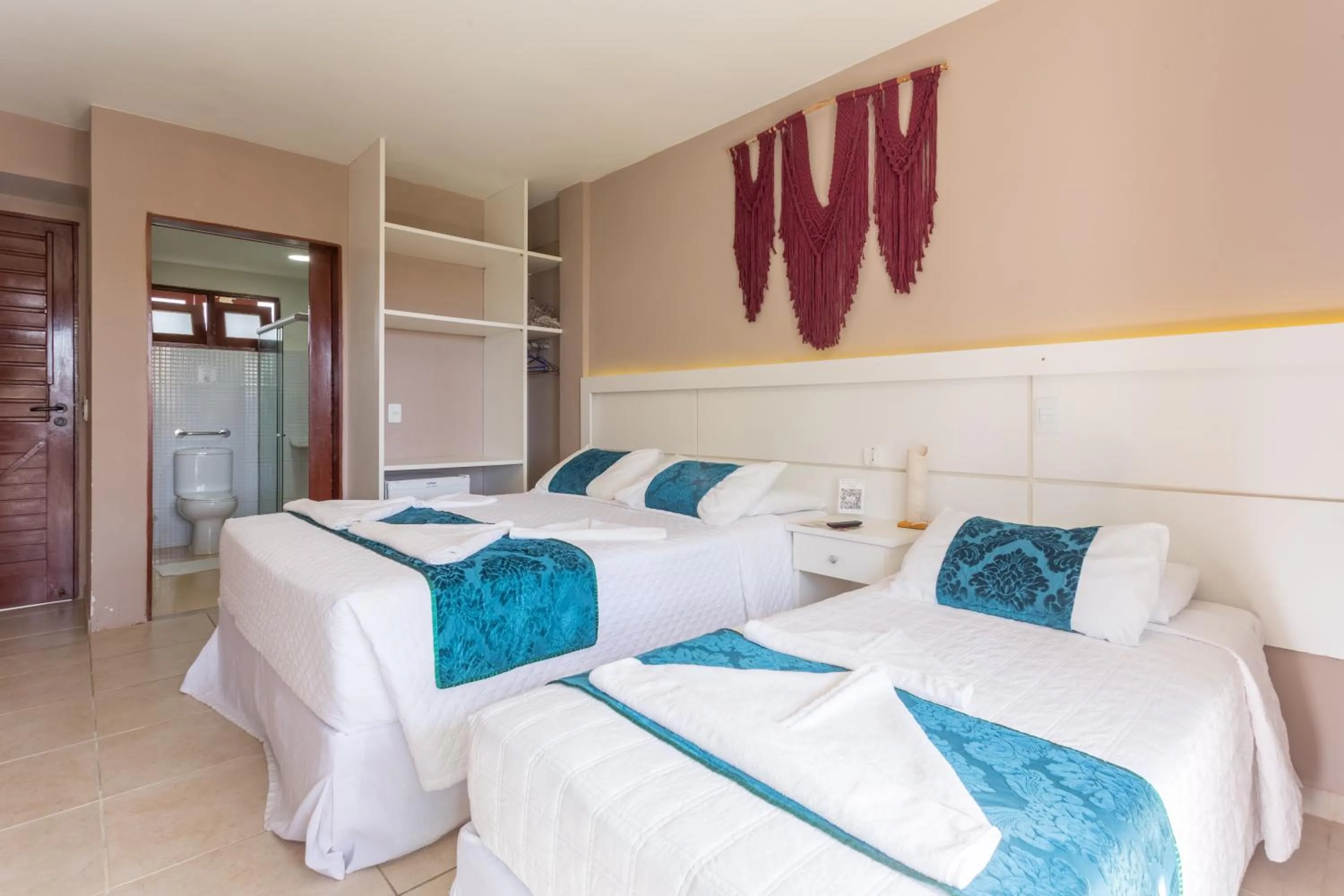 Photo of the whole room, Bed in Pousada Iandê