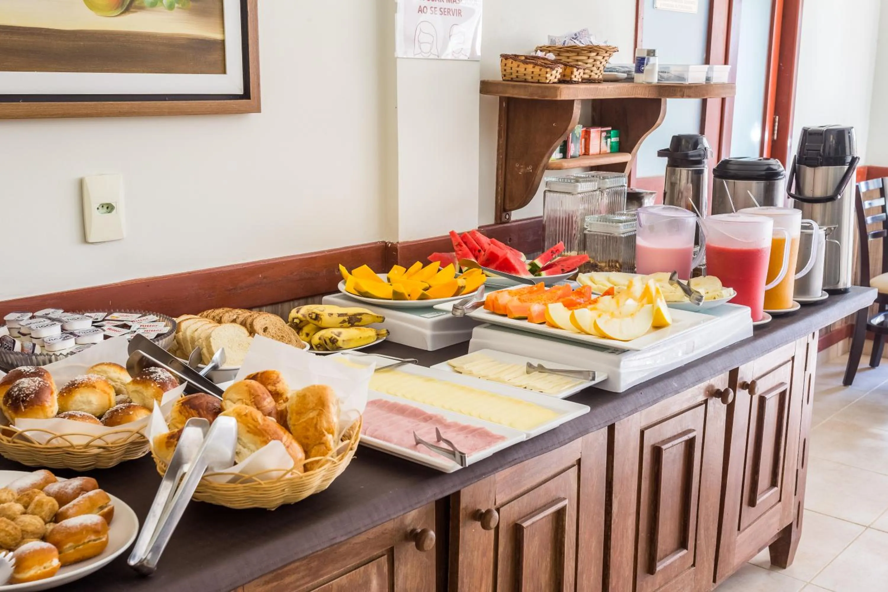 Breakfast in Pousada Iandê
