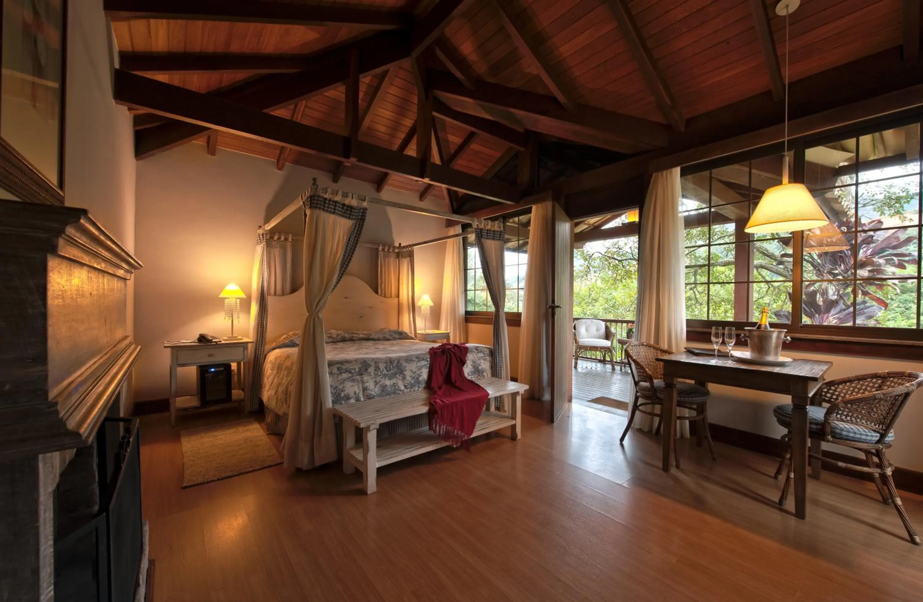 Photo of the whole room in Pousada Les Roches