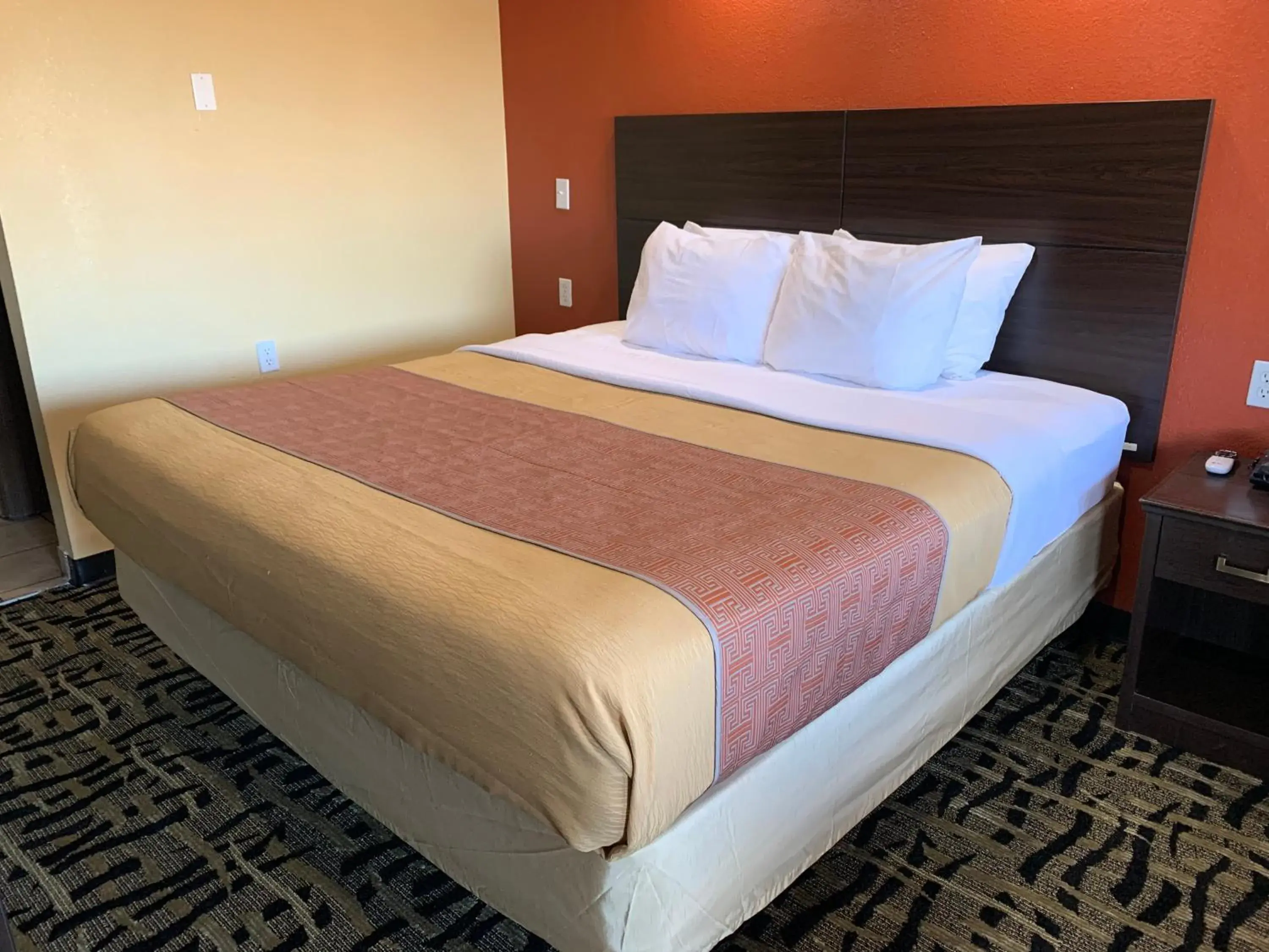 King Room in Journey Inn Marion King Room in Journey Inn Marion