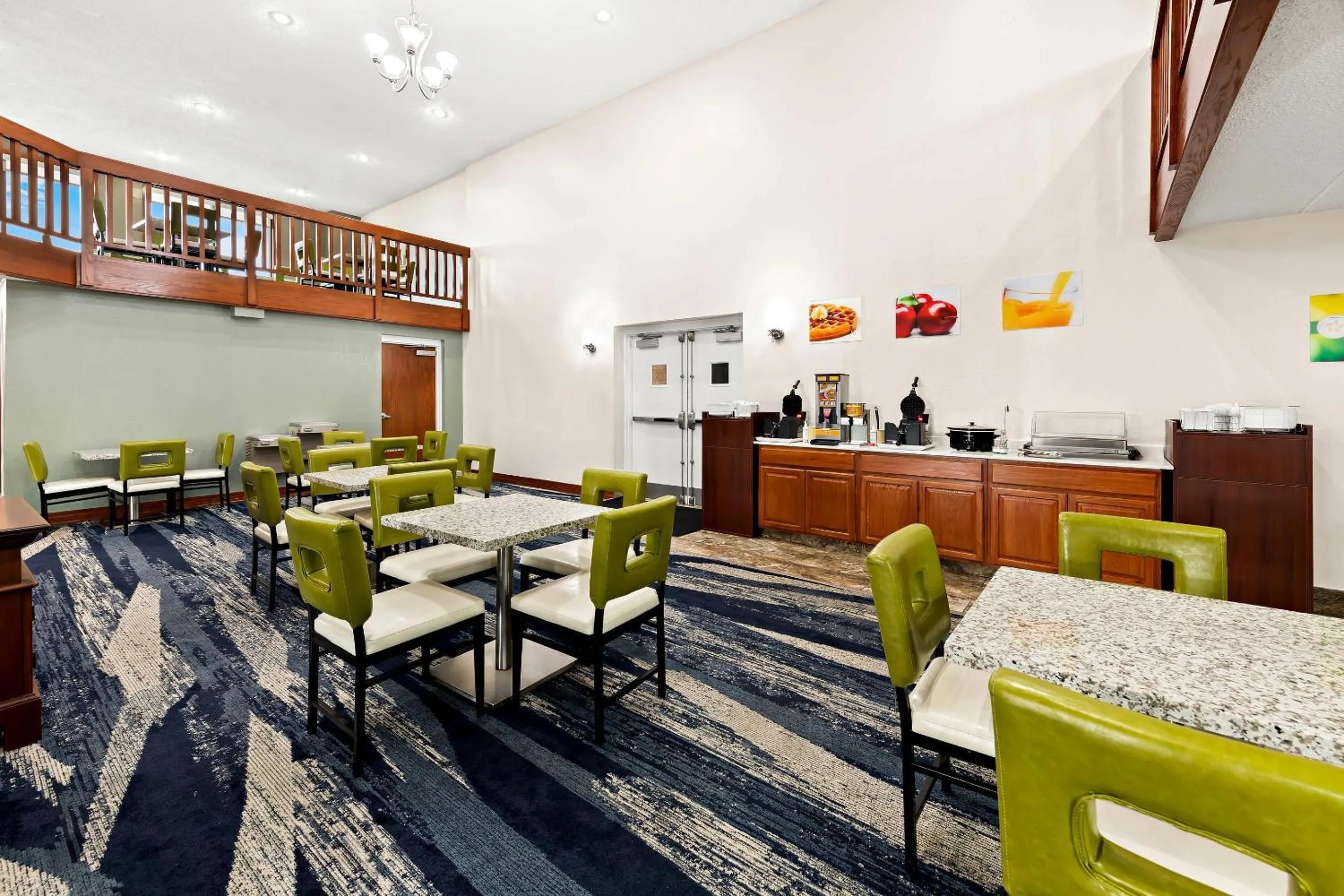 Breakfast in Quality Inn Mason Near Kings Island