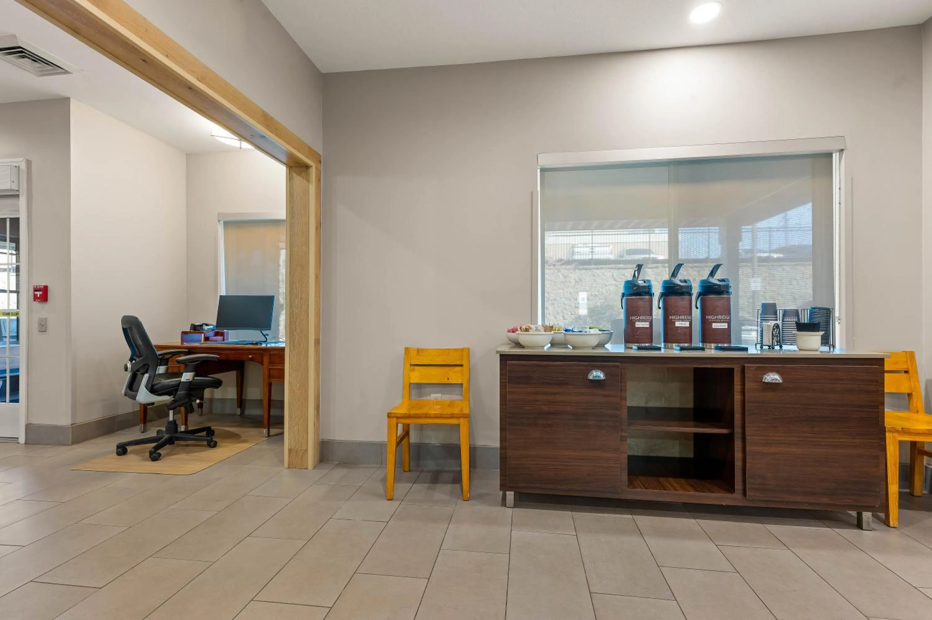 Country Inn & Suites by Radisson, Asheville - Outlet Mall