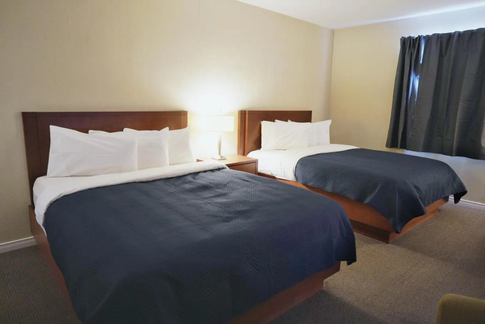 Bedroom, Bed in Hotel Le Mirage