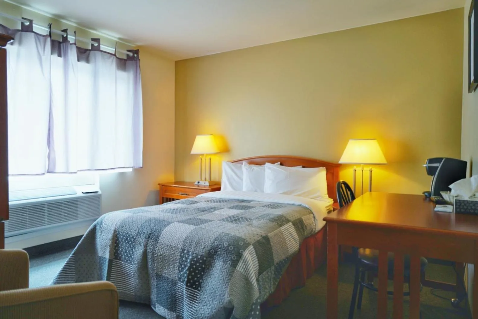 Bedroom, Bed in Hotel Le Mirage