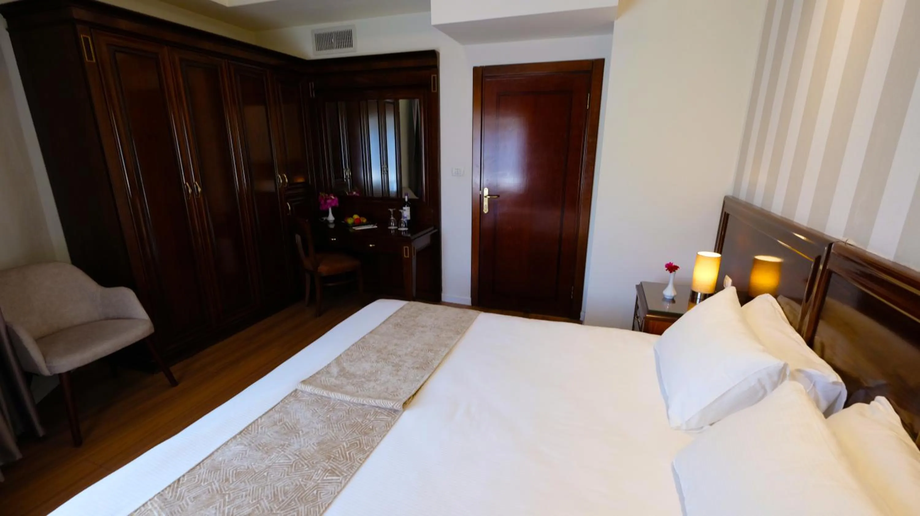 Bed in Christmas Hotel - Jerusalem