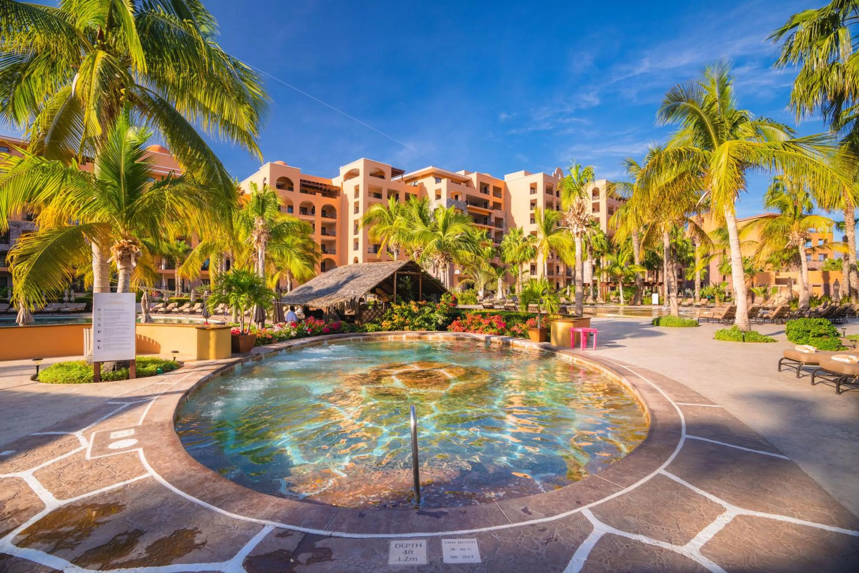 Swimming pool in Villa del Palmar at the Islands of Loreto