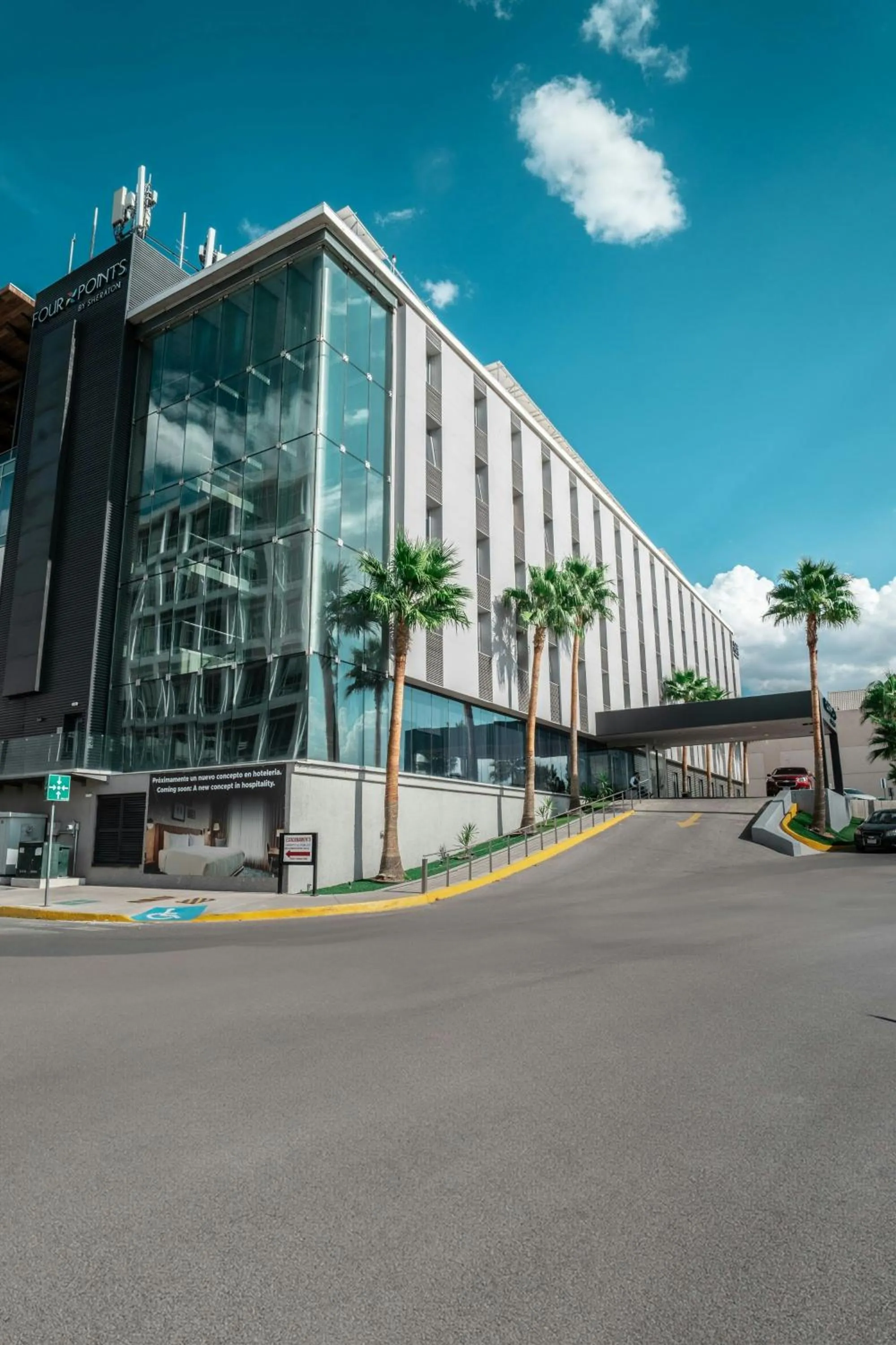 Property building in Four Points by Sheraton Distrito Uno Chihuahua