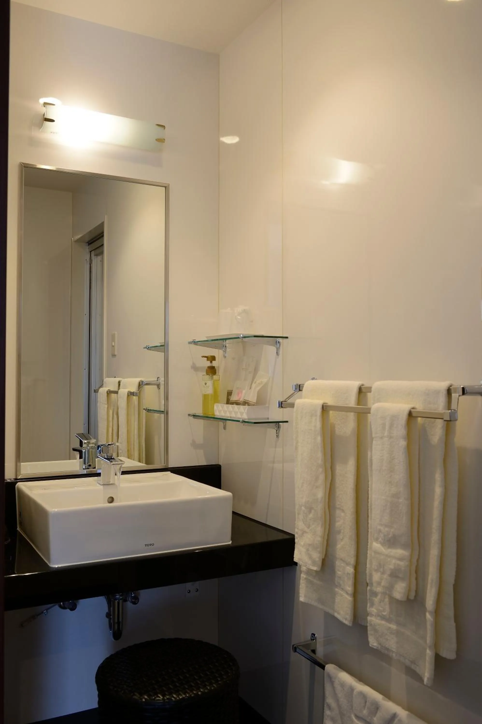 Bathroom in Natural Hot Spring Midosuji Hotel