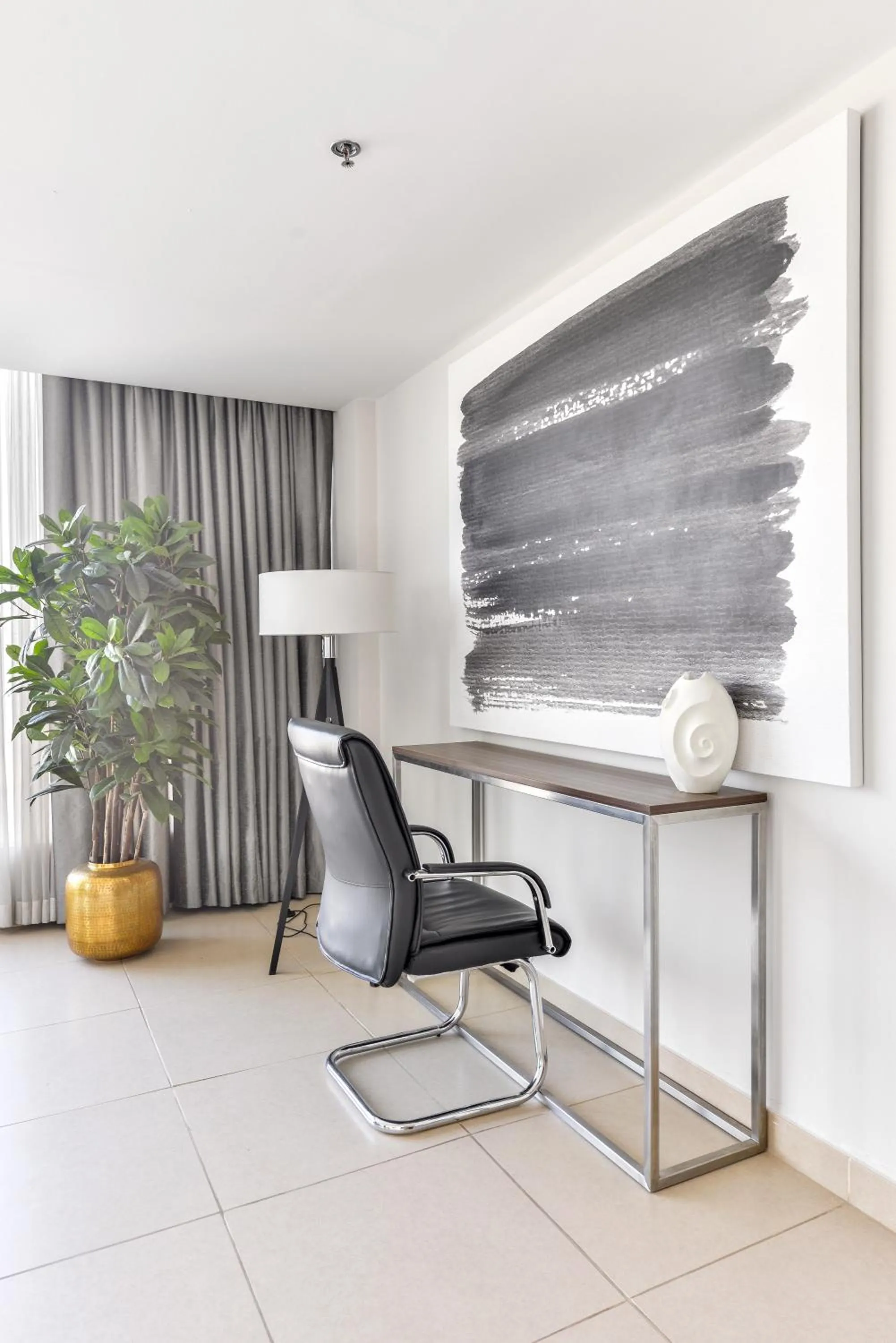 Seating area in Nassima Tower Hotel Apartments