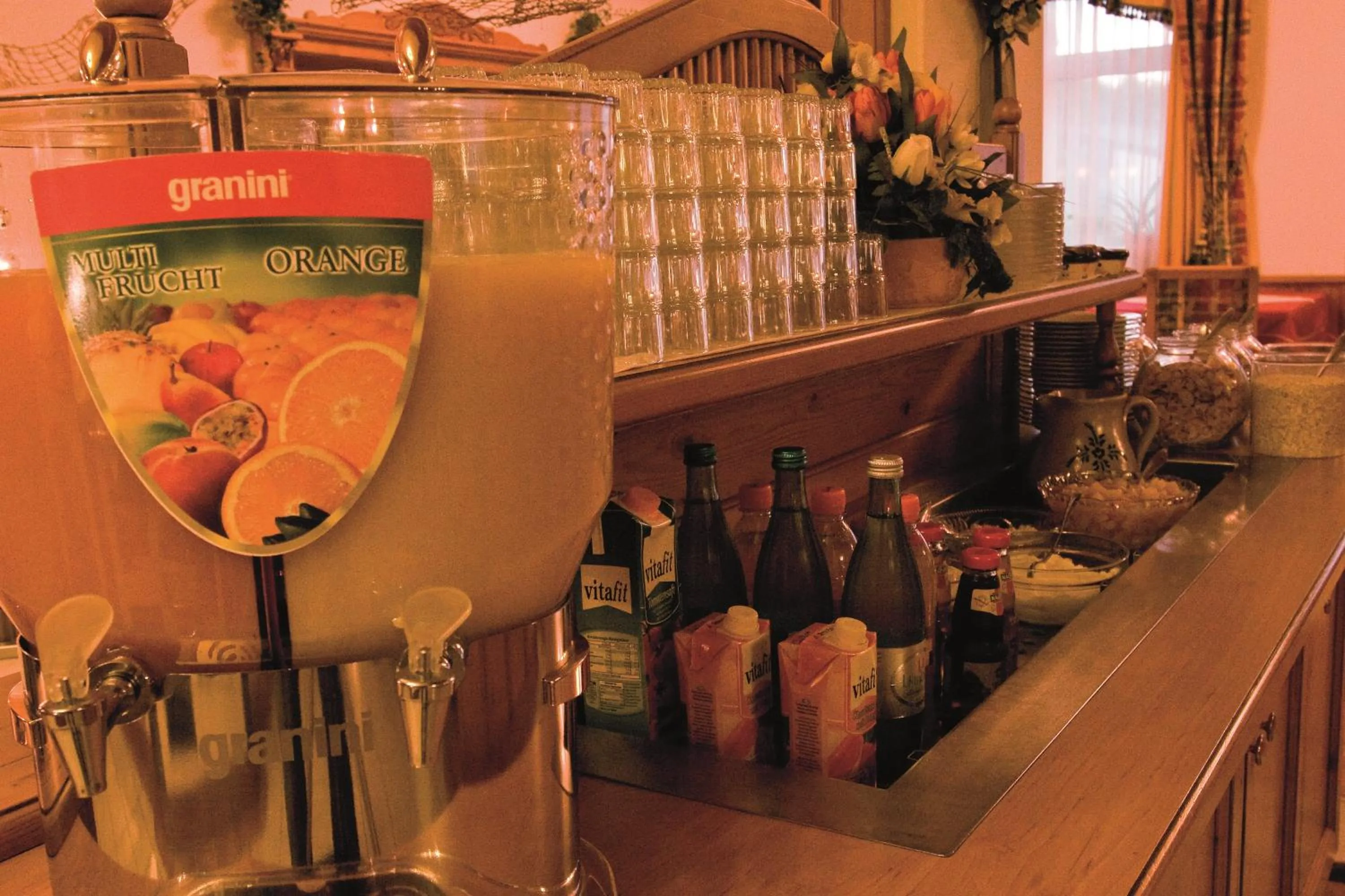 Buffet breakfast in Sattelbogener Hof