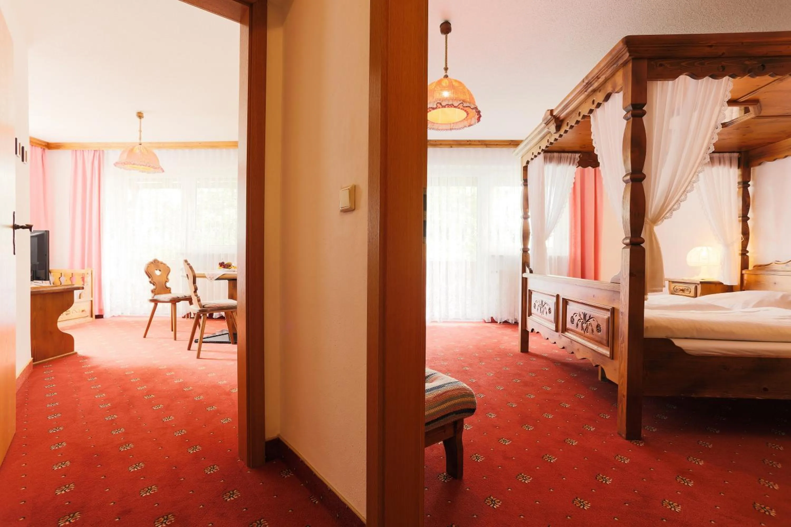 Area and facilities in Sattelbogener Hof