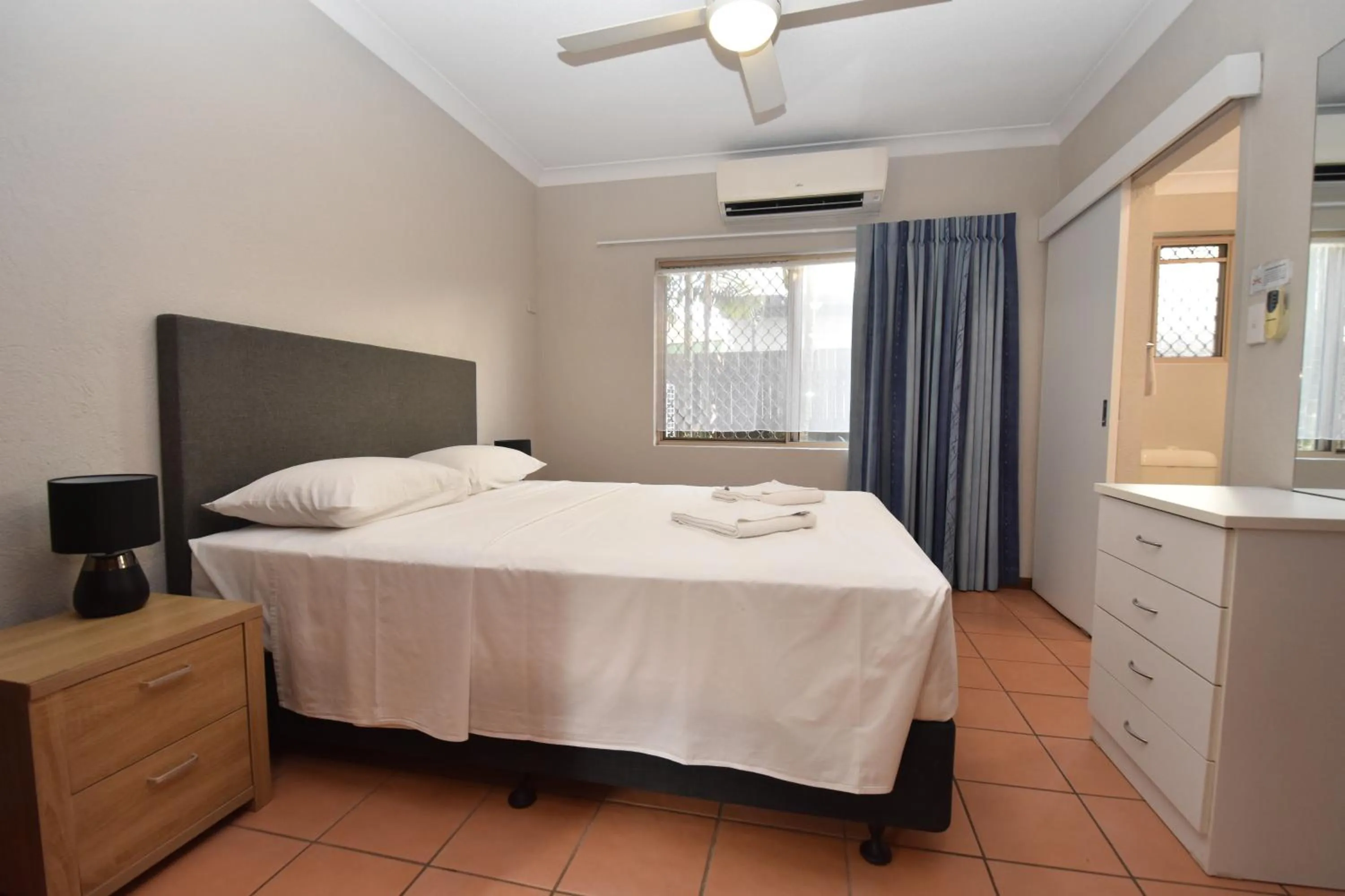 Bed in Royal Palm Villas