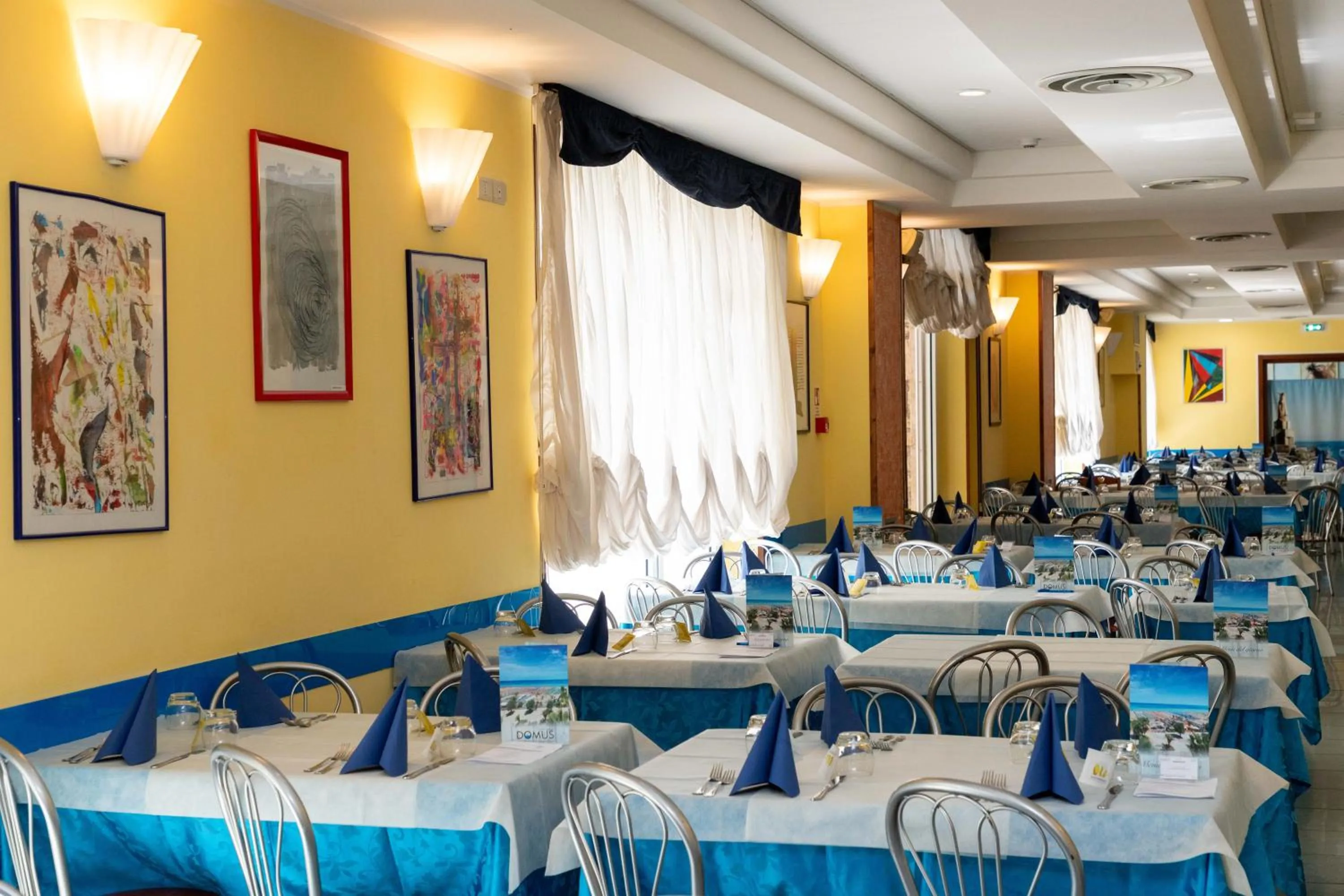 Restaurant/places to eat in Centro Vacanze Domus M.G.