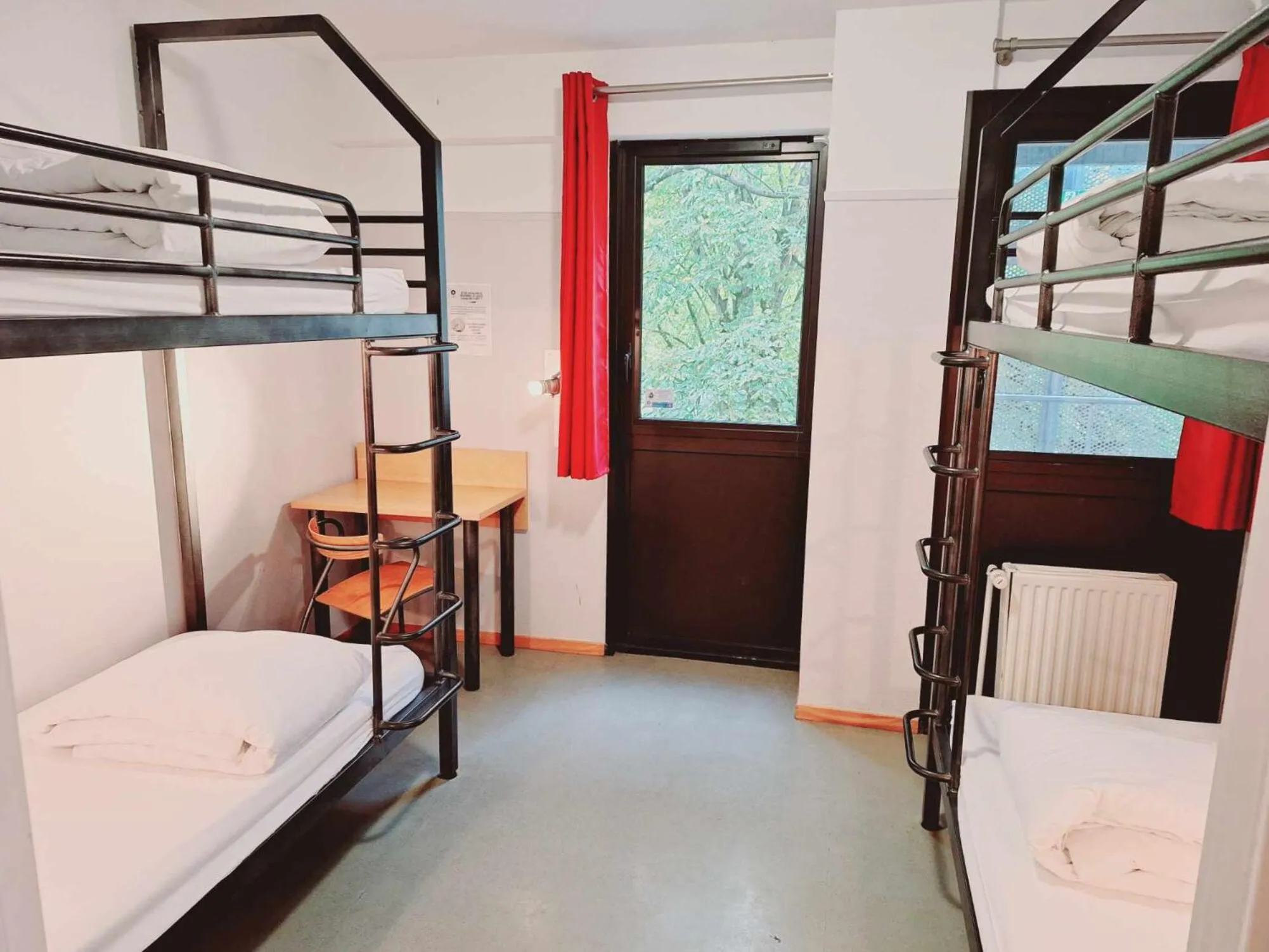 Bed in CIS de Champagne - Ethic Etapes