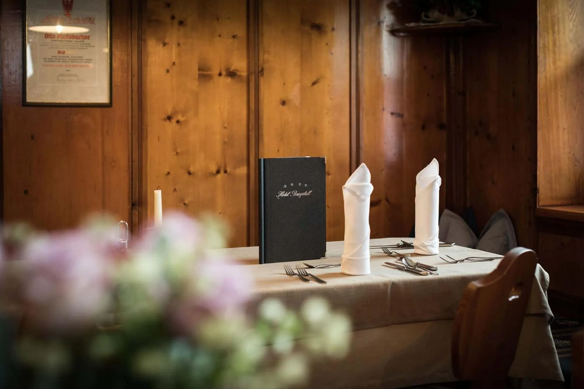 Dining area in Hotel Burgstall