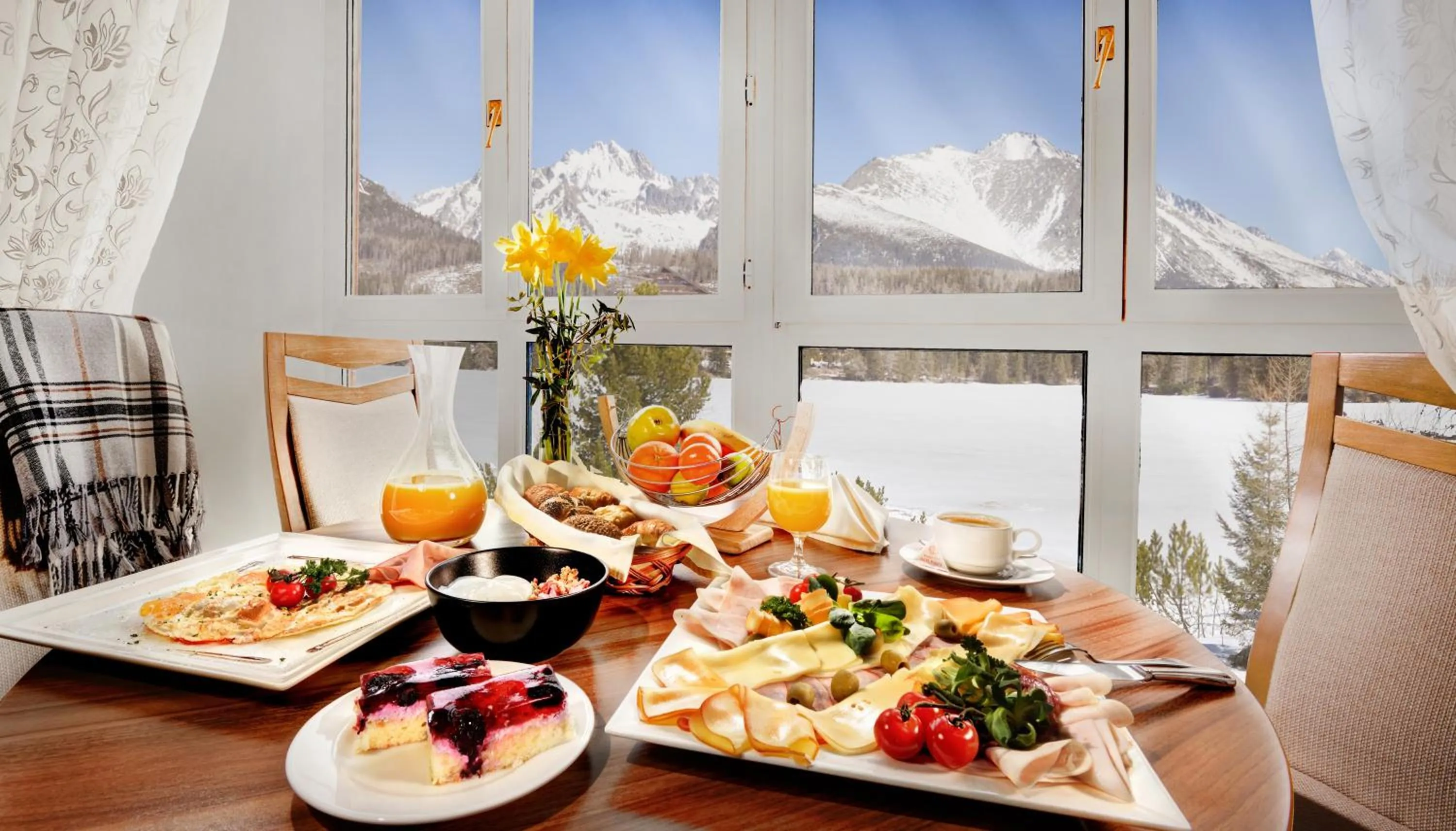 Breakfast in Hotel Solisko