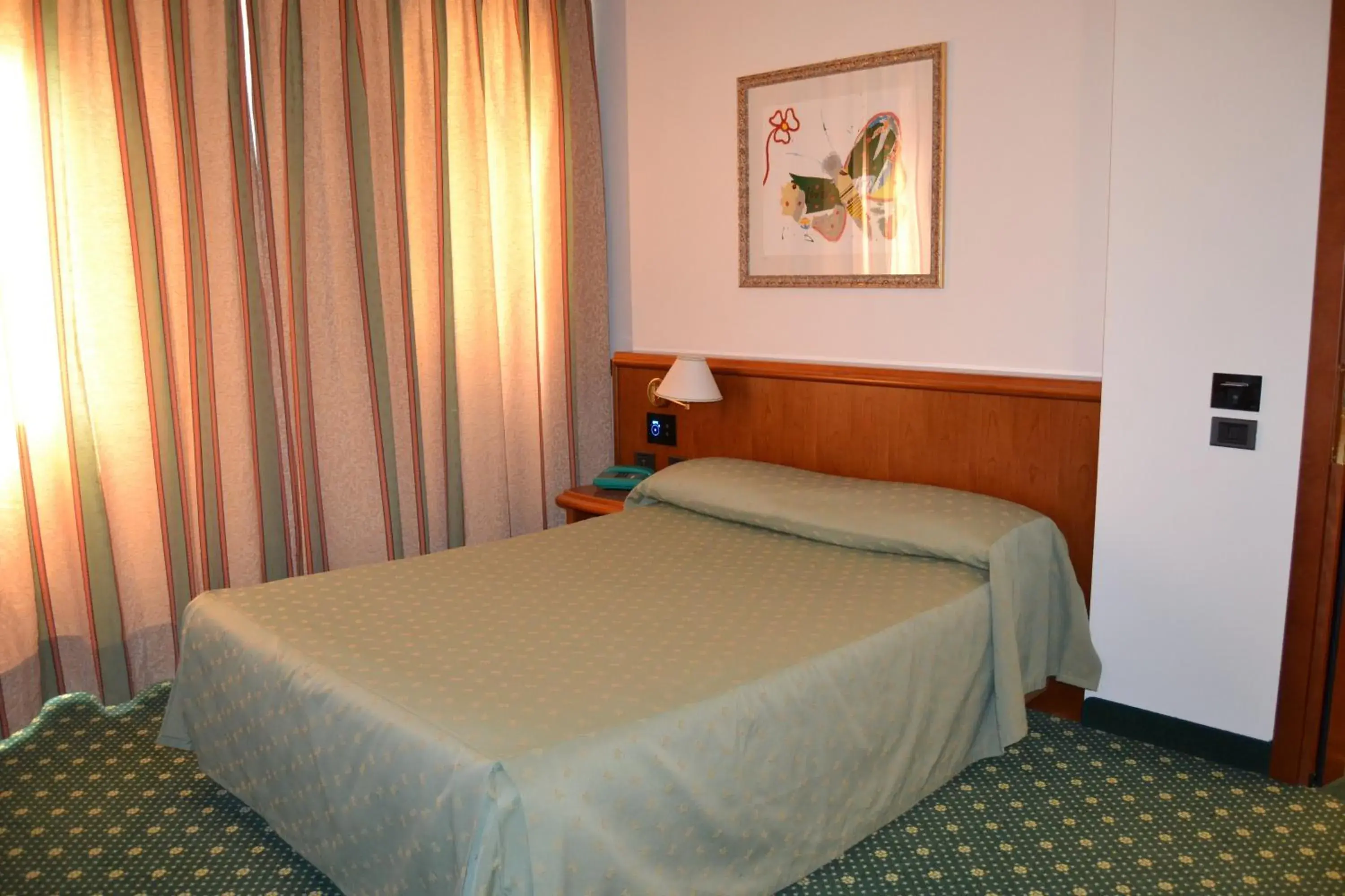Double or Twin Room in Hotel Due Leoni Double or Twin Room in Hotel Due Leoni