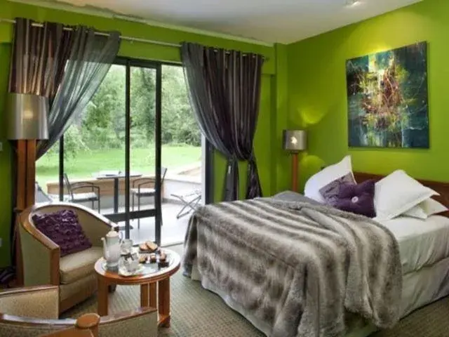 Double Room with Terrace in Logis La Source Bleue Double Room with Terrace in Logis La Source Bleue